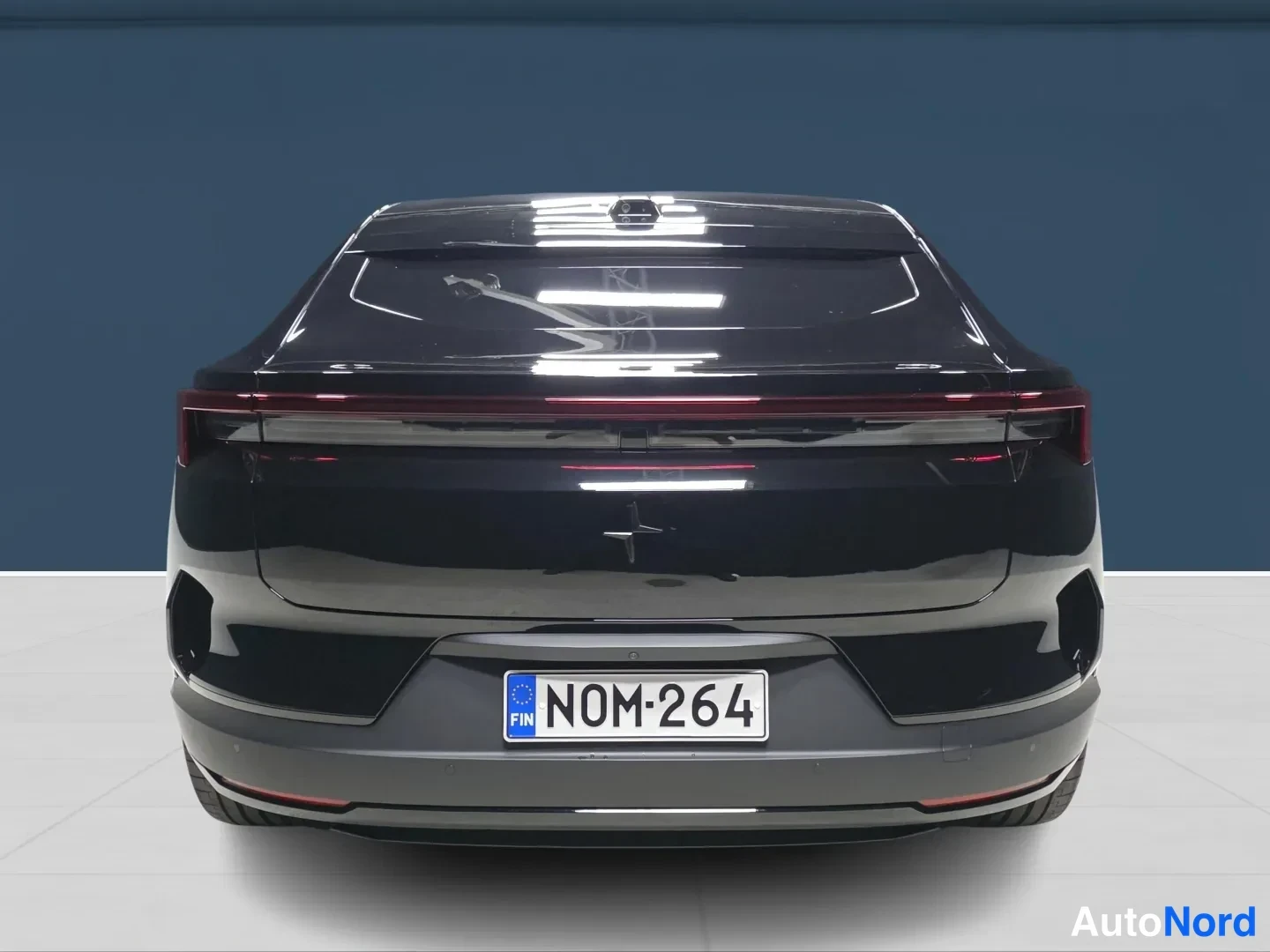 Musta Polestar 4 2026, takaa, kuva 6