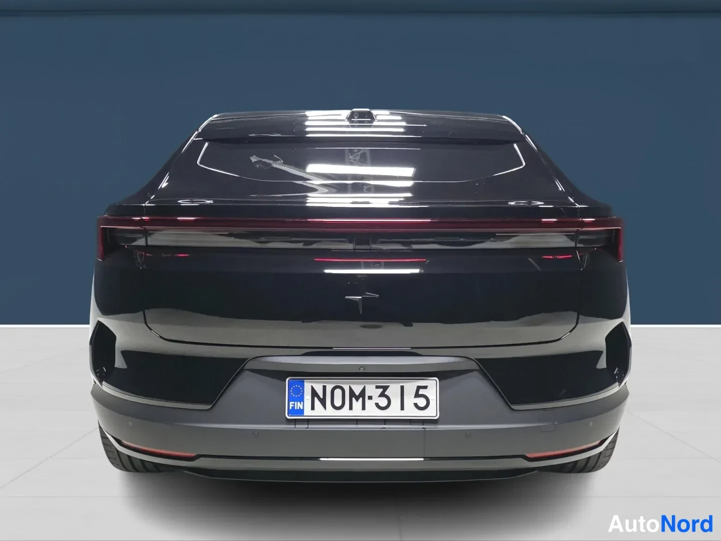 Black Polestar 4 2026, rear, photo 6