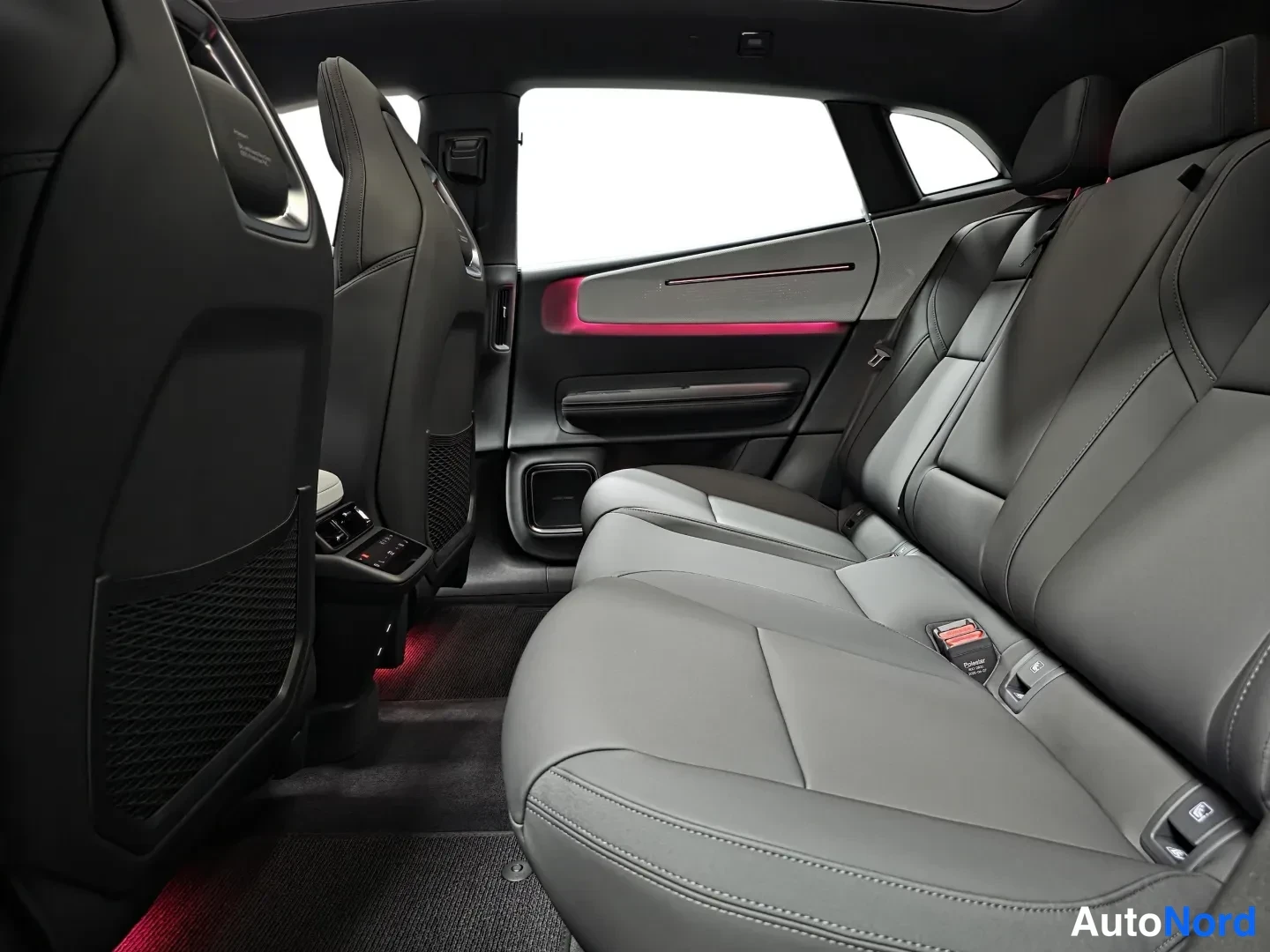 Black Polestar 4 2026, photo 9