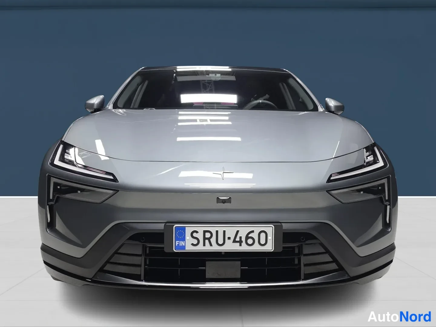Grey Polestar 4 2026, front, photo 2