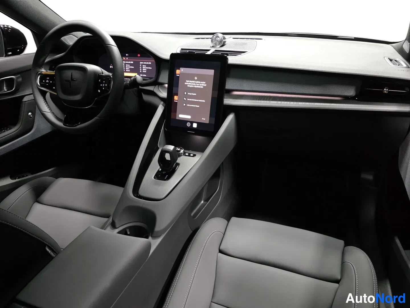 Black Polestar 2 2027, photo 8