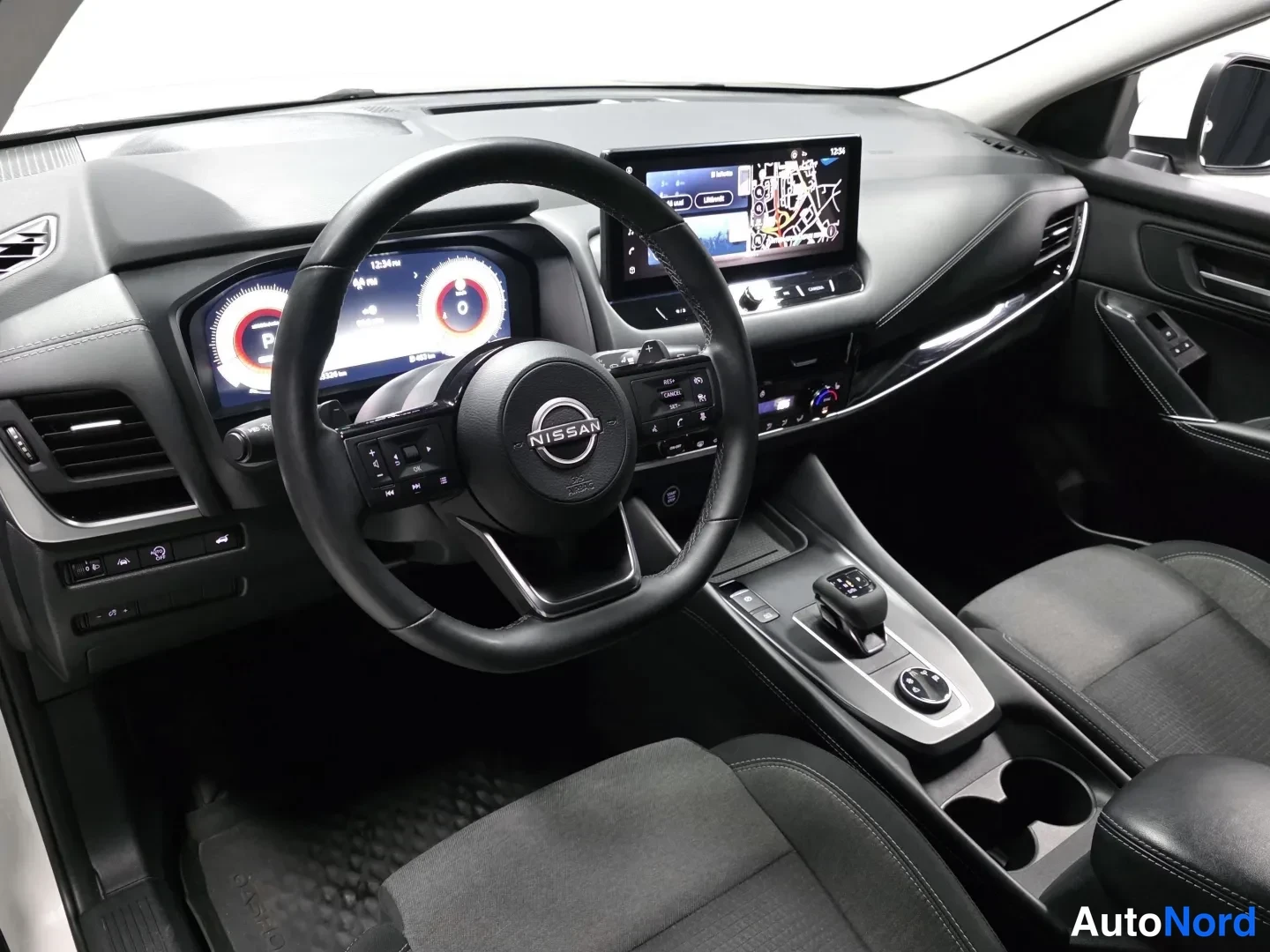 White Nissan Qashqai 2024, photo 9