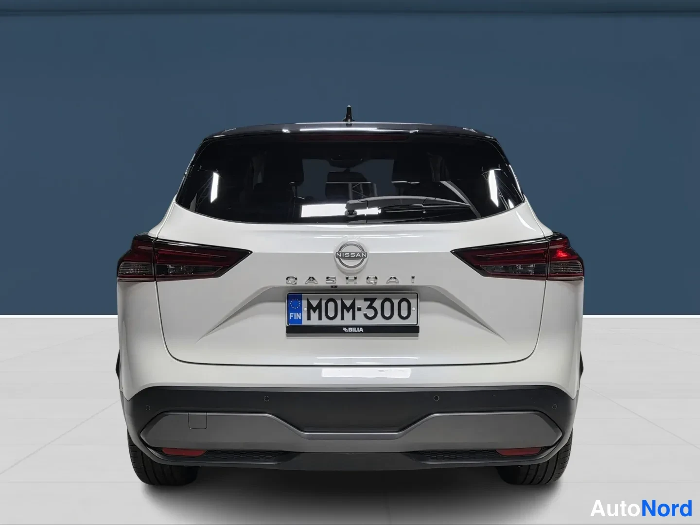 White Nissan Qashqai 2022, rear, photo 6