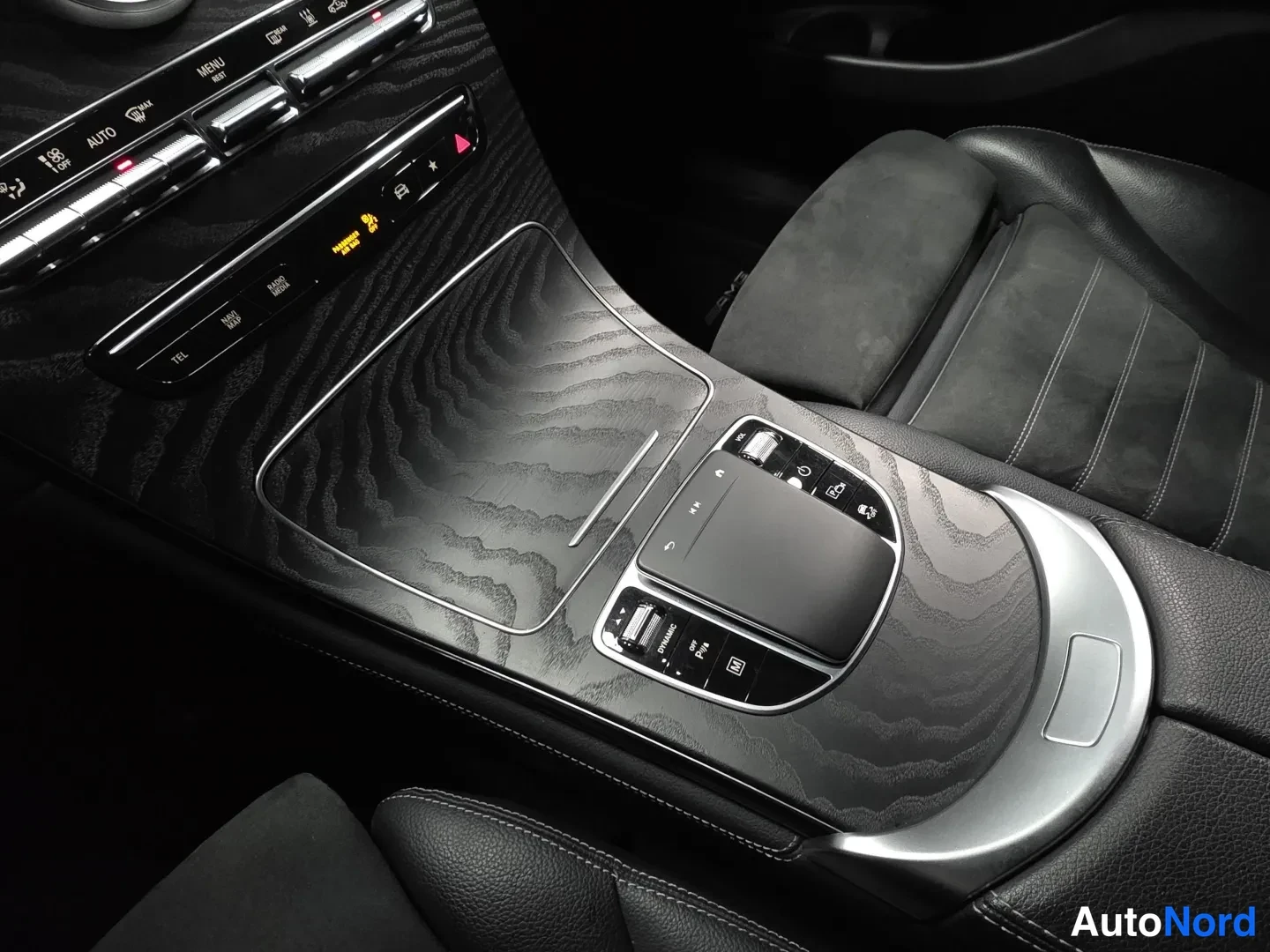 Blue Mercedes-Benz GLC 2020, photo 16