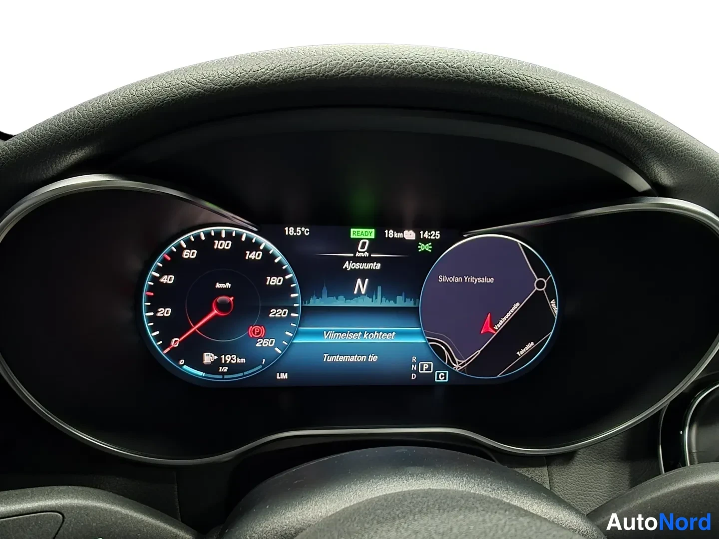 Blue Mercedes-Benz GLC 2020, photo 9