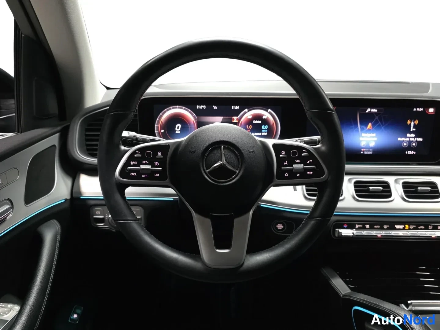 Musta Mercedes-Benz GLE 2020, kuva 11