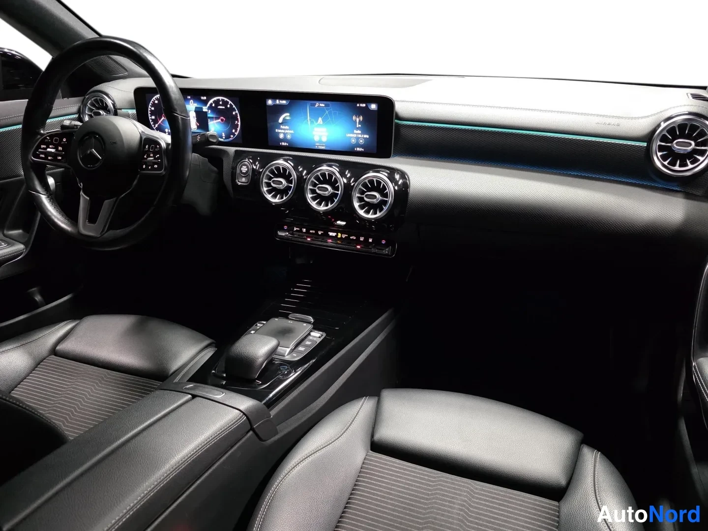 Black Mercedes-Benz CLA 2020, photo 11