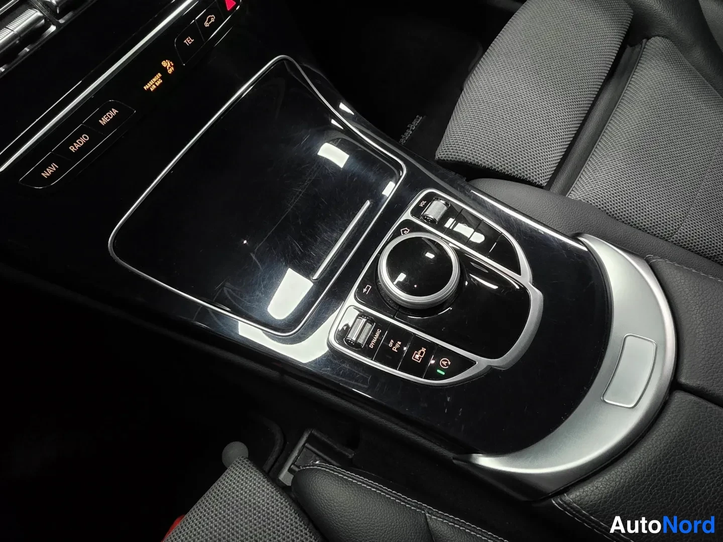 Grey Mercedes-Benz C 2019, photo 15