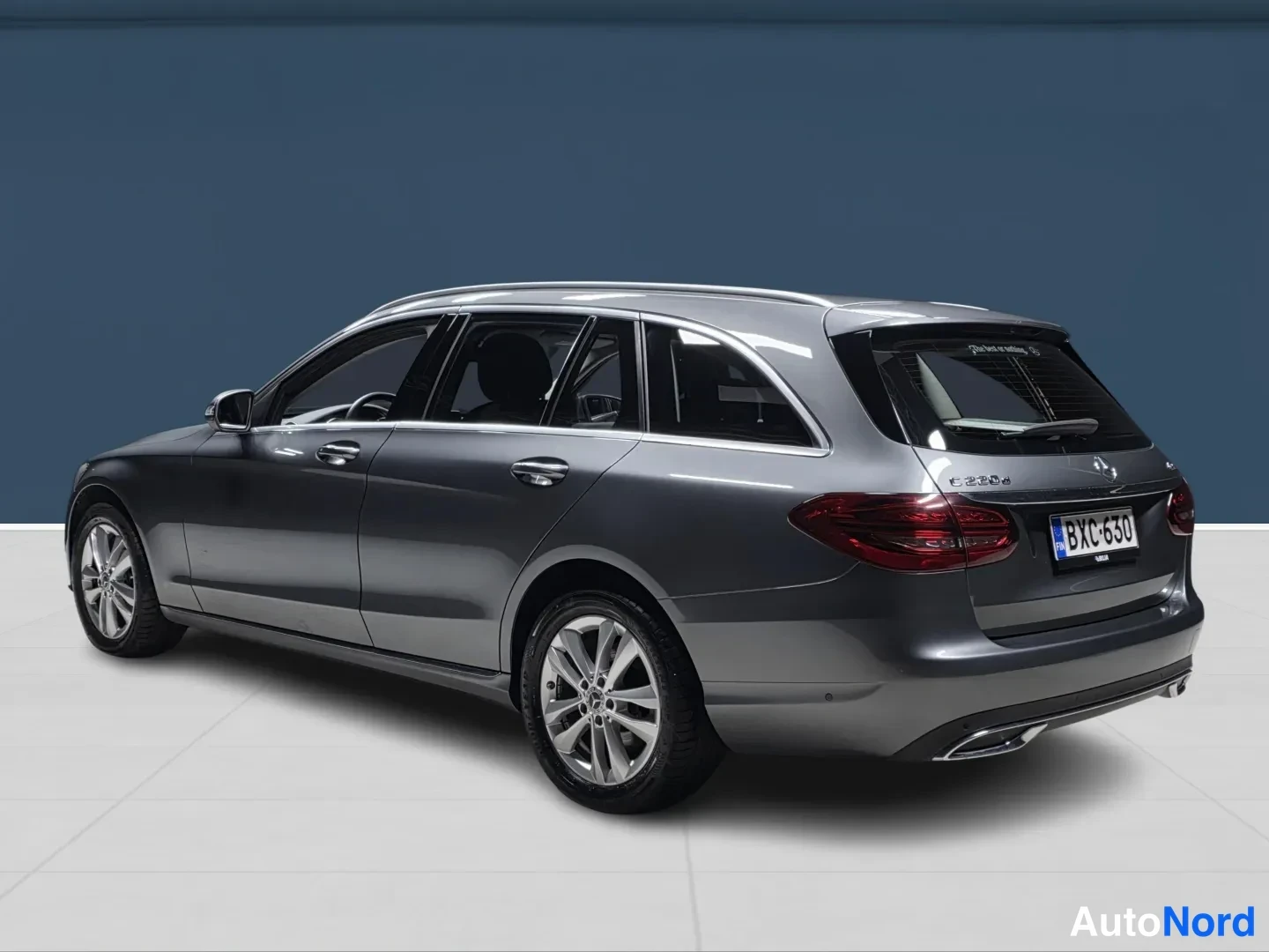 Grey Mercedes-Benz C 2019, rear three-quarter, photo 5