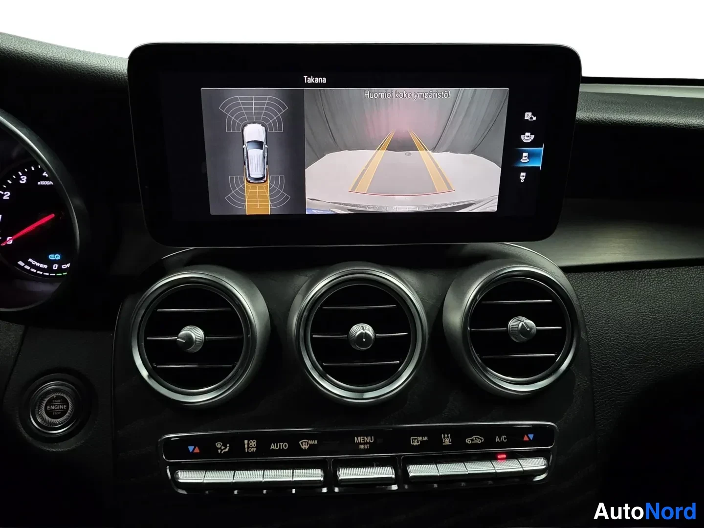 Black Mercedes-Benz GLC 2022, photo 14