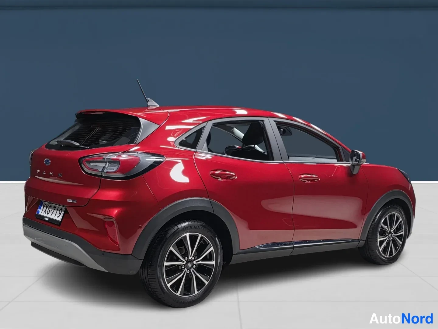 Red Ford Puma 2020, rear three-quarter, photo 4