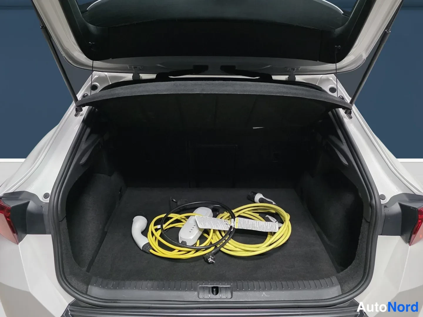 White Cupra Formentor 2021, photo 7