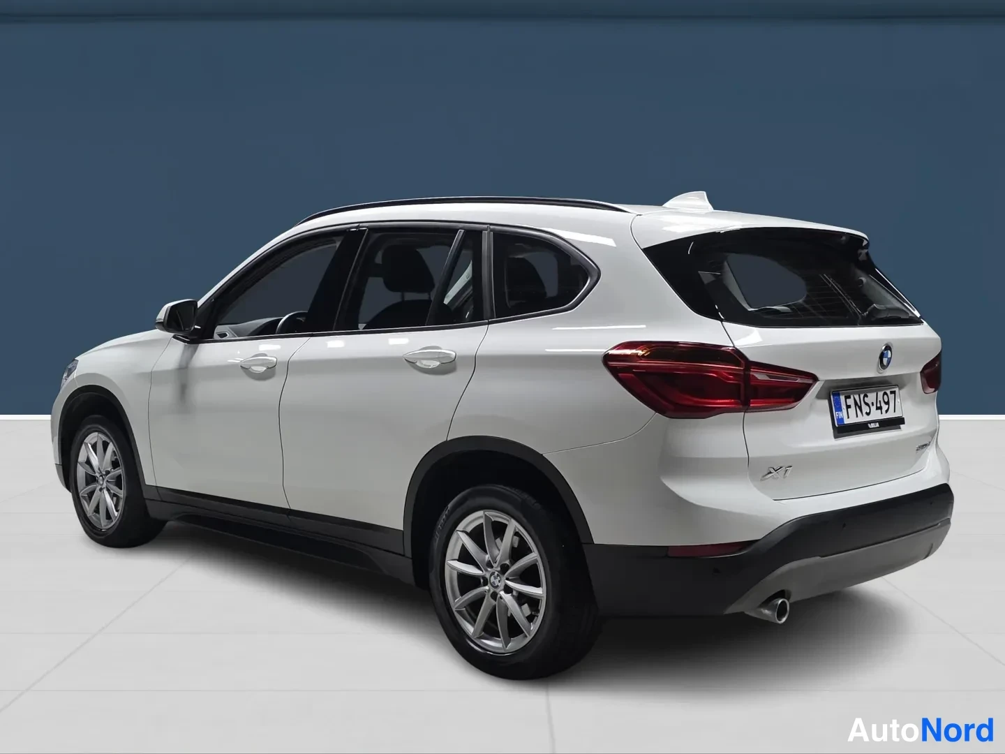 White BMW X1 2019, photo 6