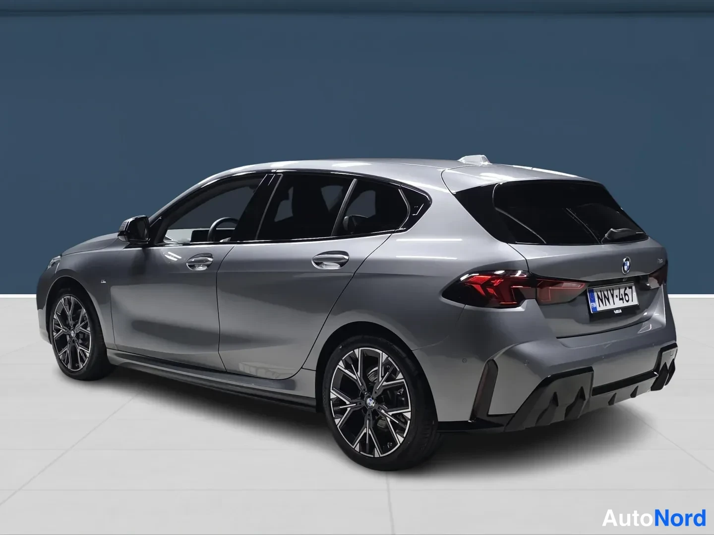 Grey BMW 120 2025, photo 5