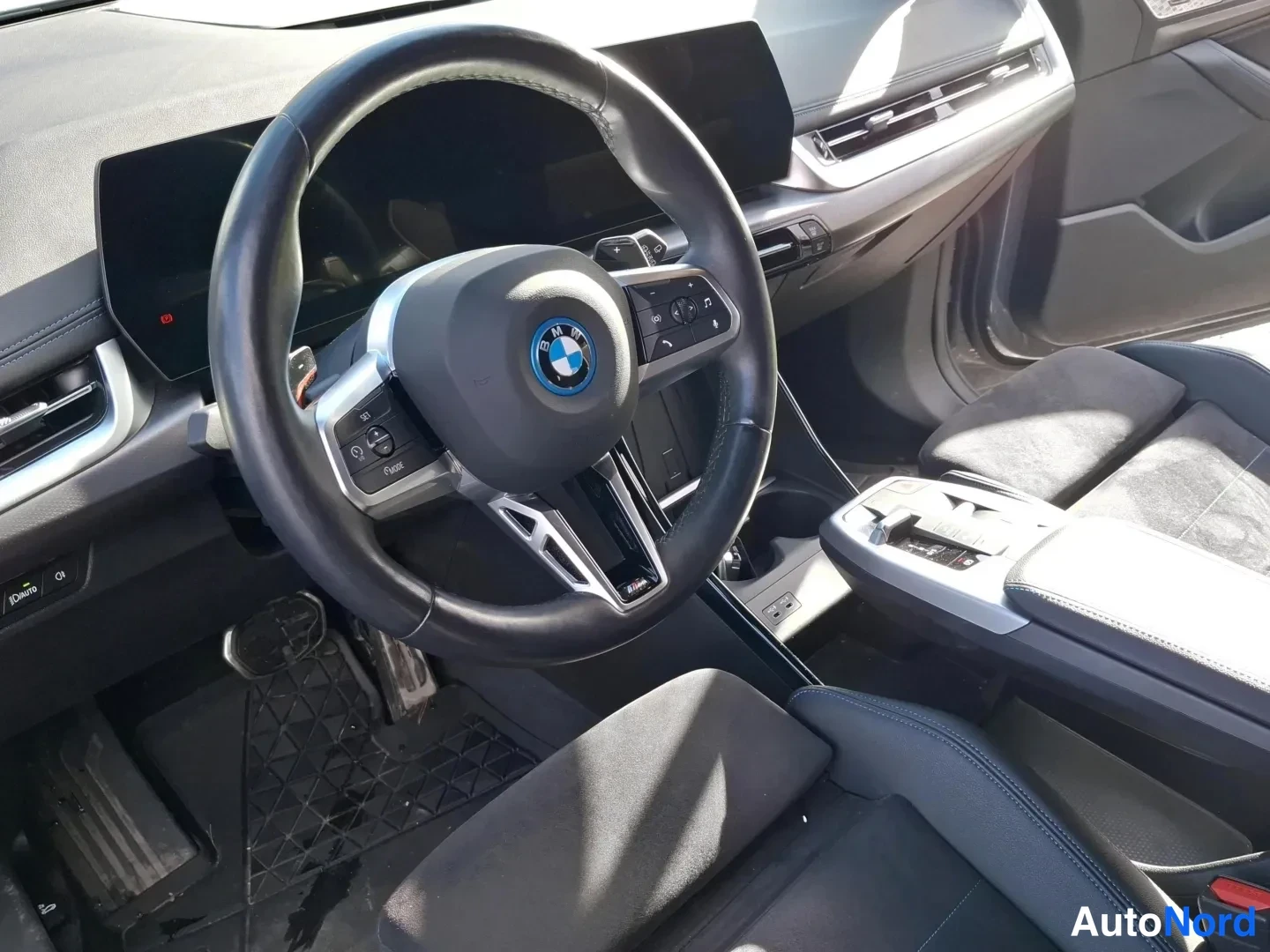 Grey BMW 225 2023, photo 8