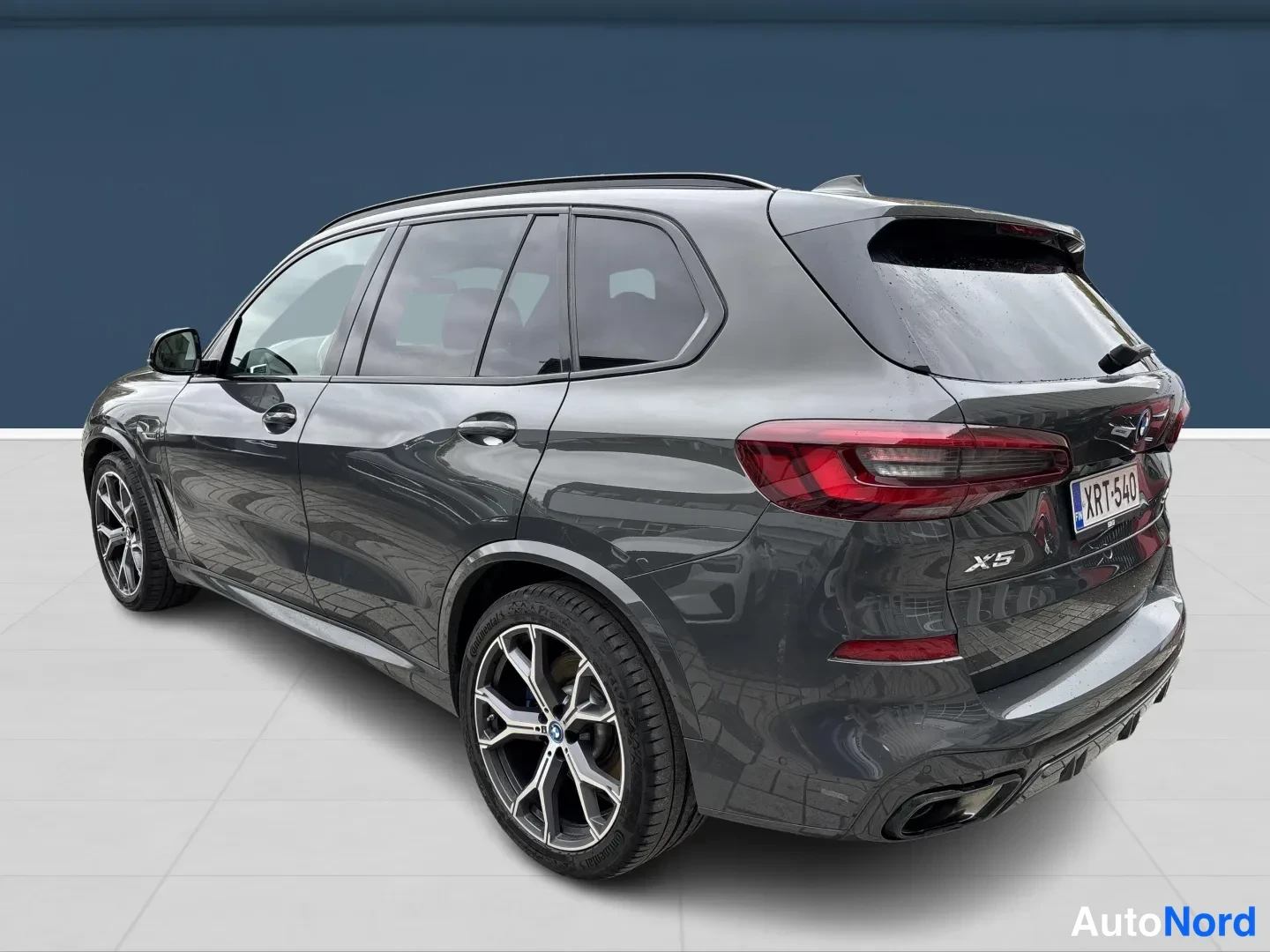 Grey BMW X5 2023, photo 3