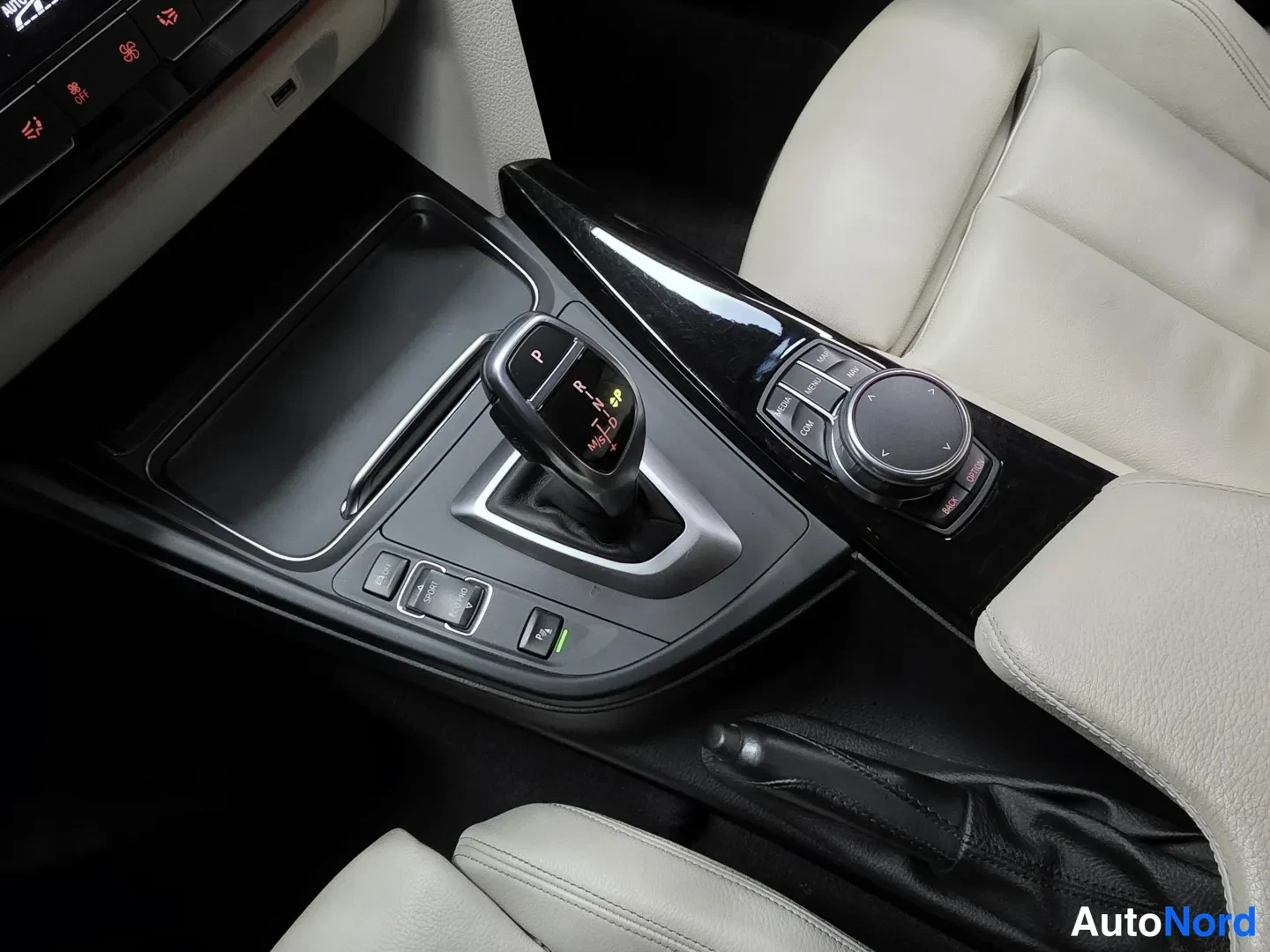 Harmaa BMW 420 2018, yksityiskohta, kuva 16