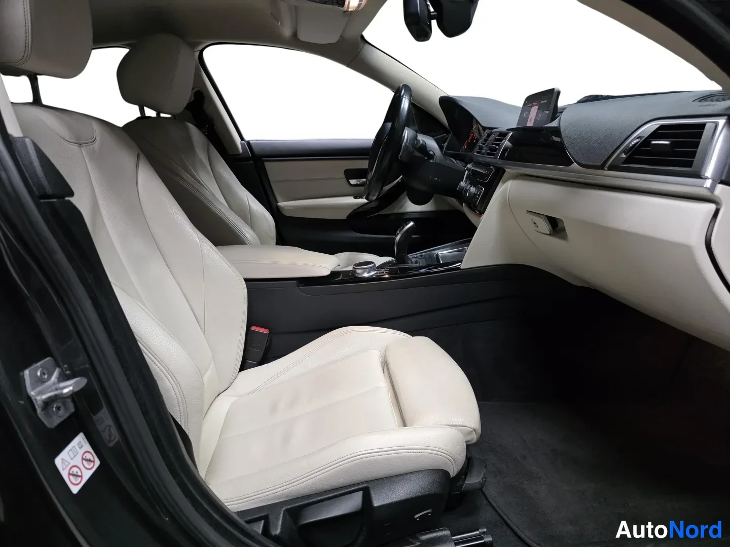 Harmaa BMW 420 2018, kuva 17