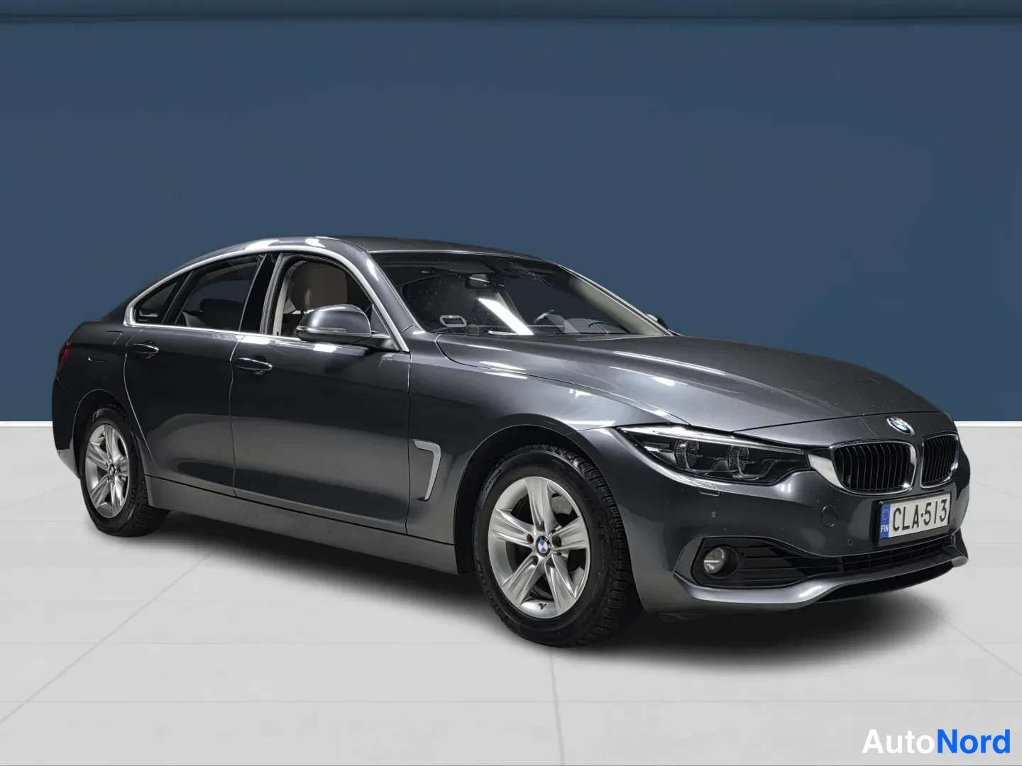 Harmaa BMW 420 2018, etuviisto, keula oikealle, kuva 2