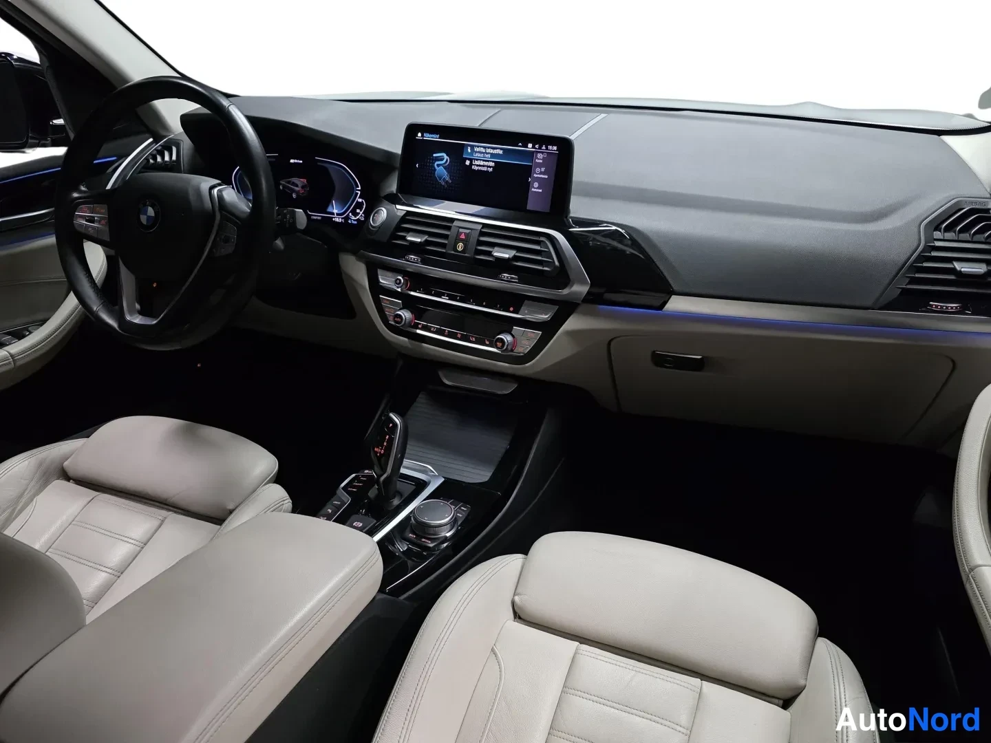 White BMW X3 2021, photo 8
