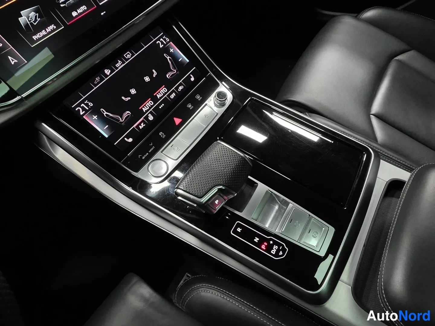 Blue Audi Q7 2020, photo 15