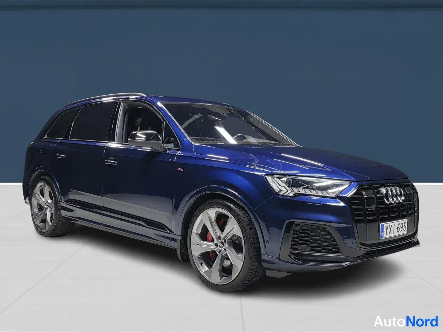 Blue Audi Q7 2020, photo 2
