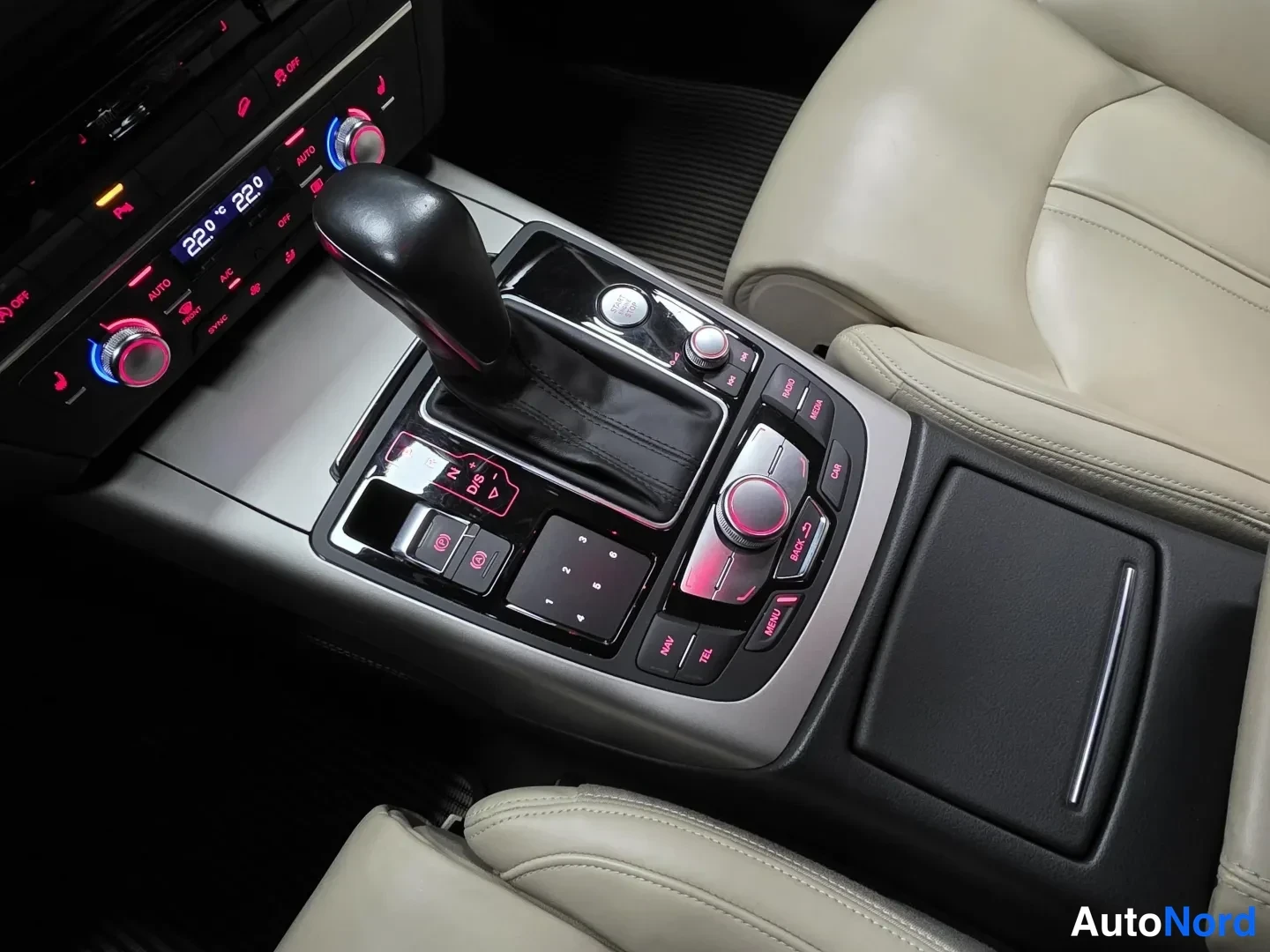Beige Audi A6 Allroad Quattro 2018, photo 15