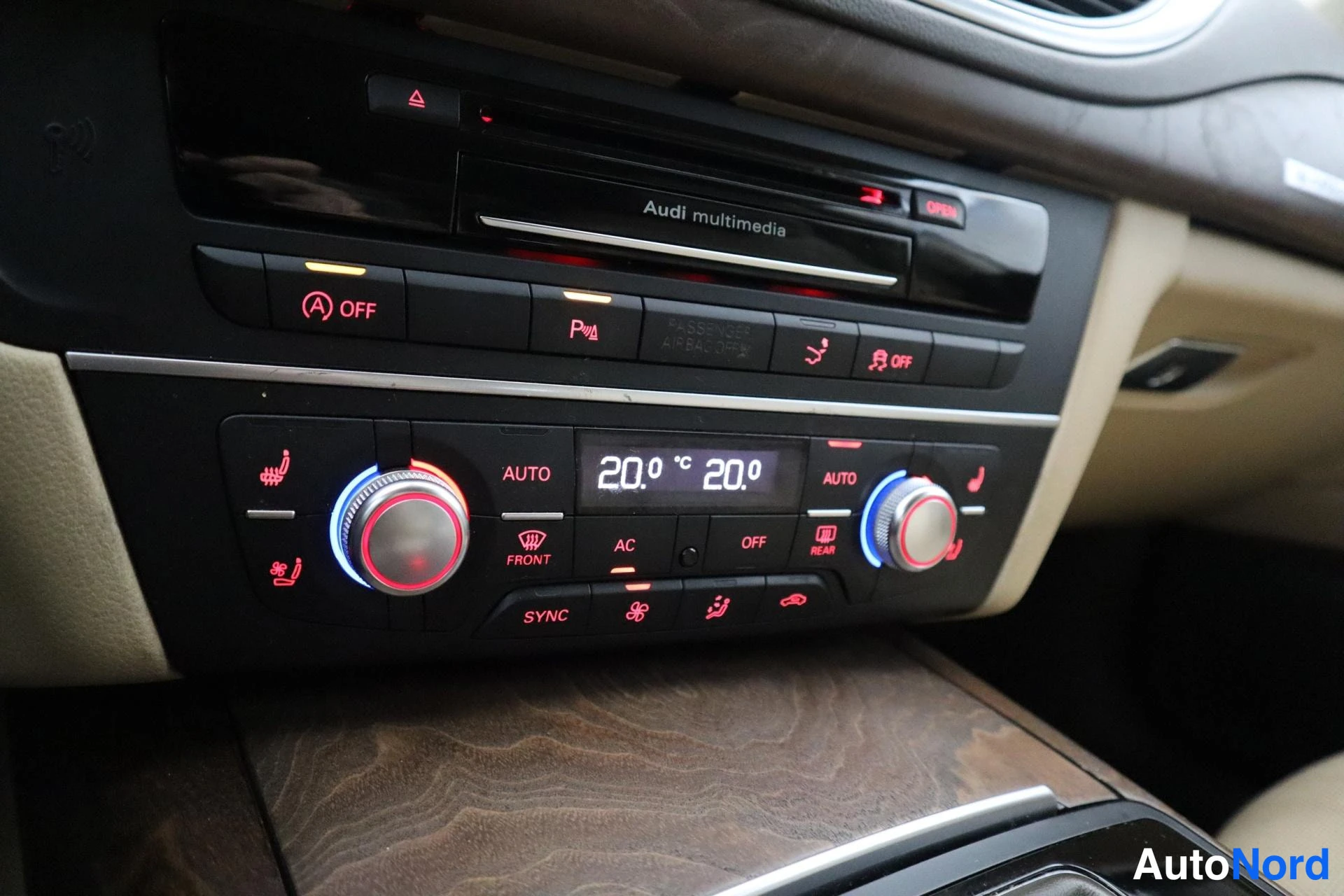 Musta Audi A7 2012, kuva 19