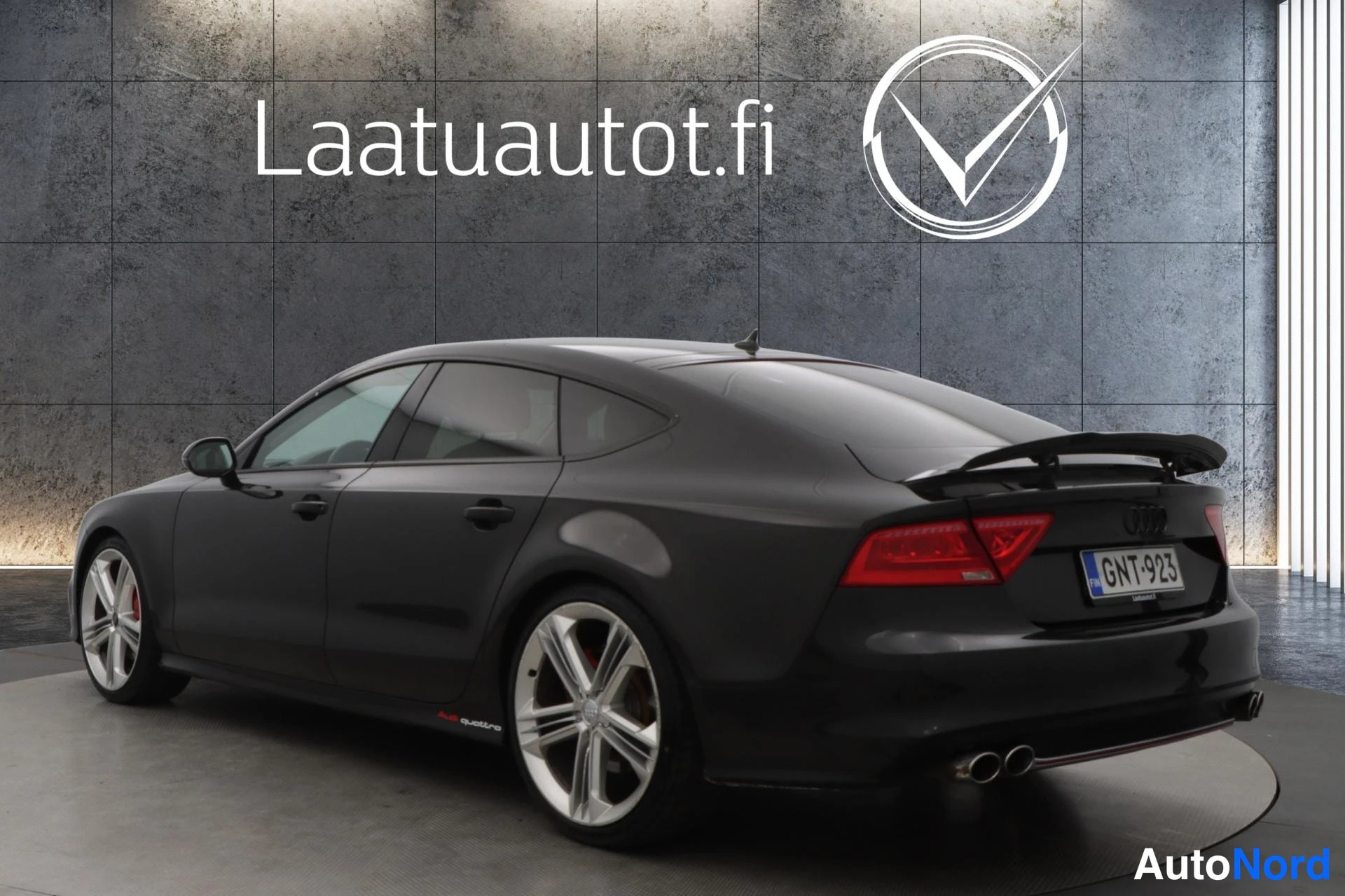 Musta Audi A7 2012, takaviisto, kuva 4