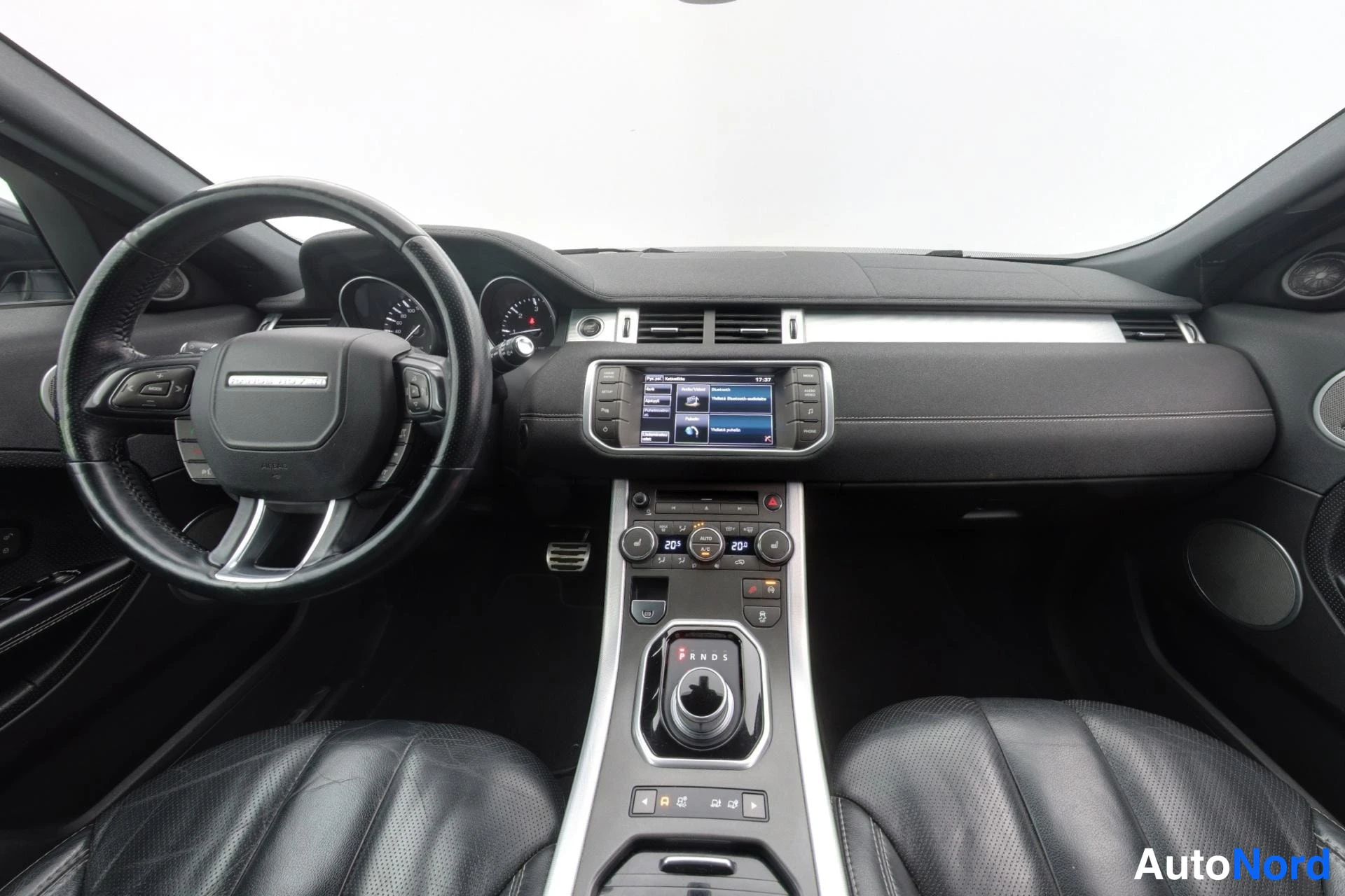 Valkoinen Land Rover Range Rover Evoque 2014, kuva 10
