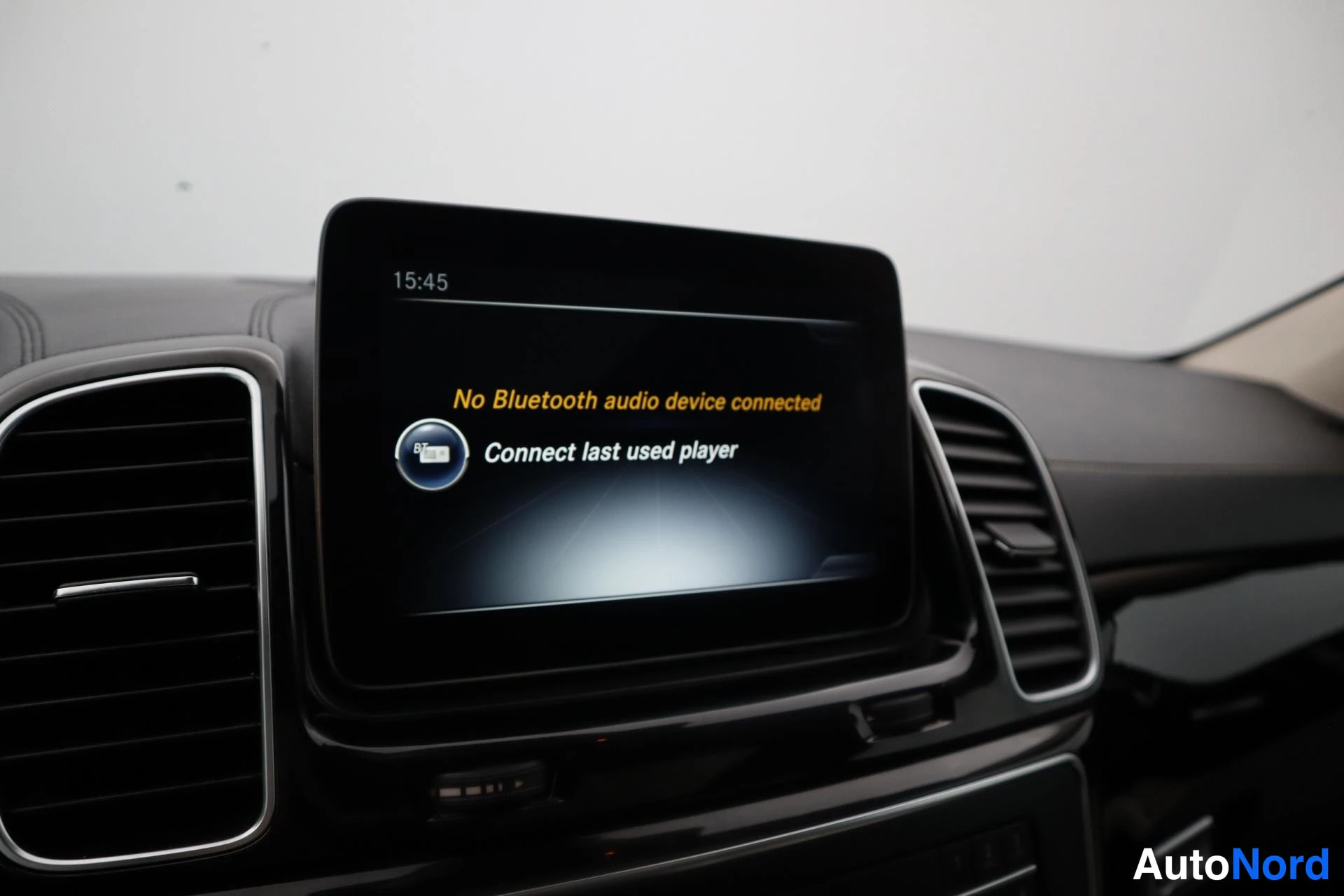 Valkoinen Mercedes-Benz GLE 43 2015, kuva 28