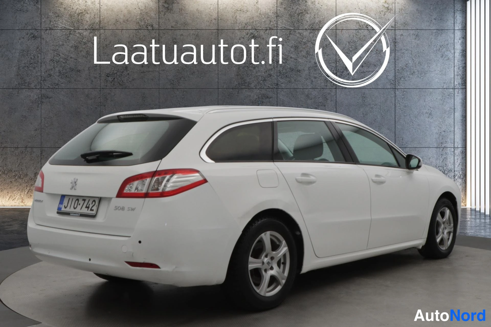 Valkoinen Peugeot 508 2011, takaviisto, kuva 6
