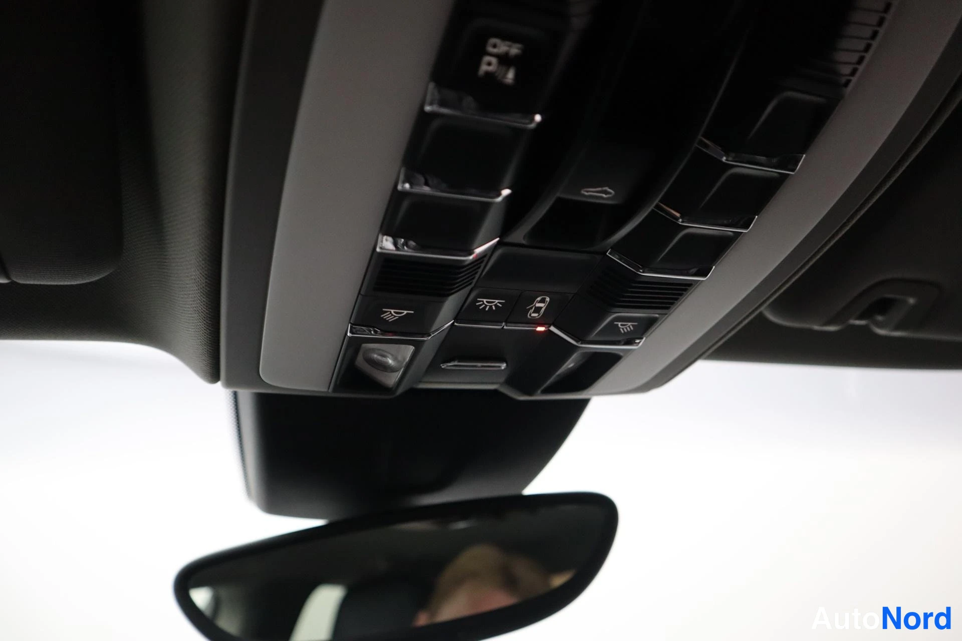 Musta Porsche Panamera 2014, kuva 26