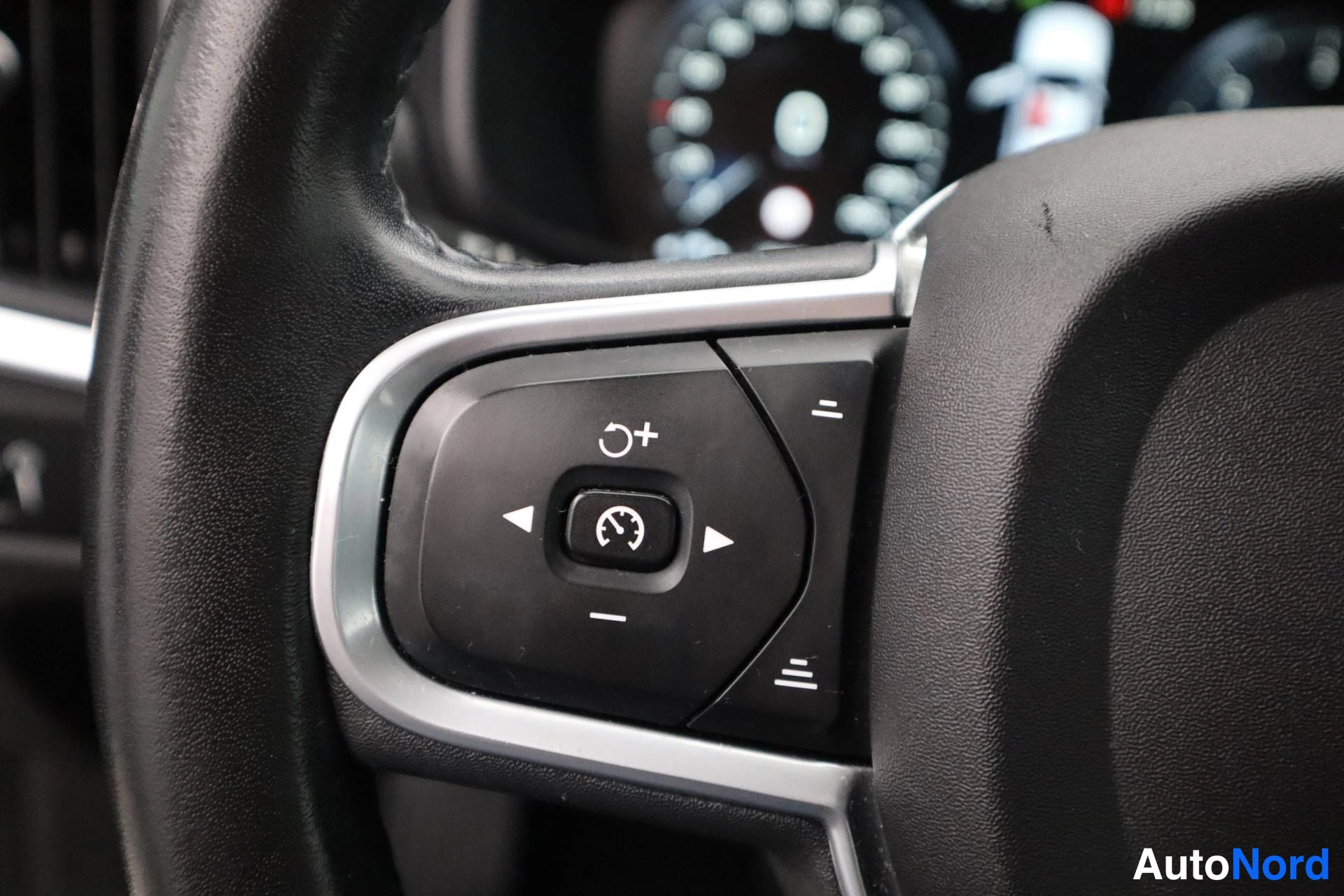 Musta Volvo V90 2018, kuva 21