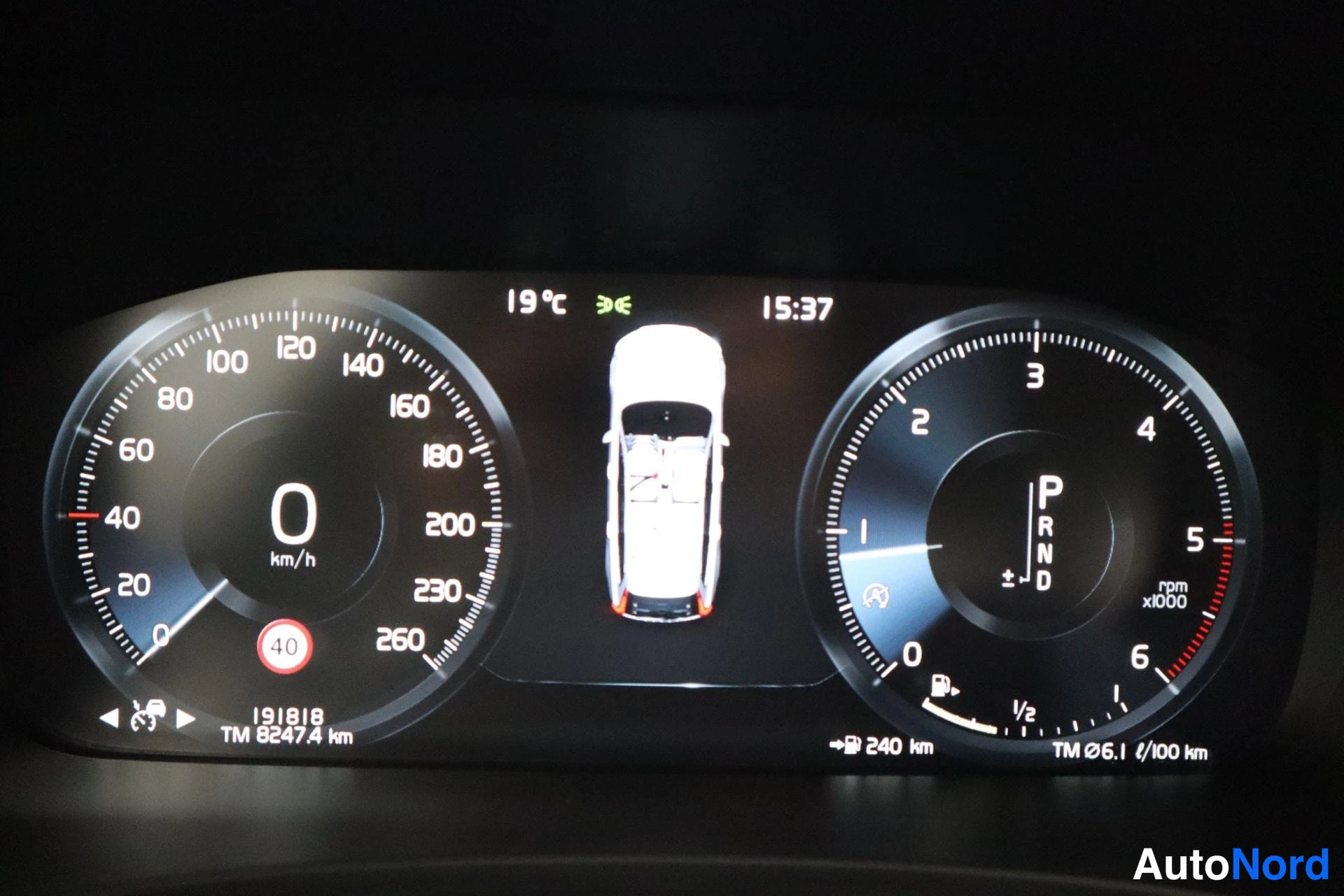 Musta Volvo V90 2018, kuva 34