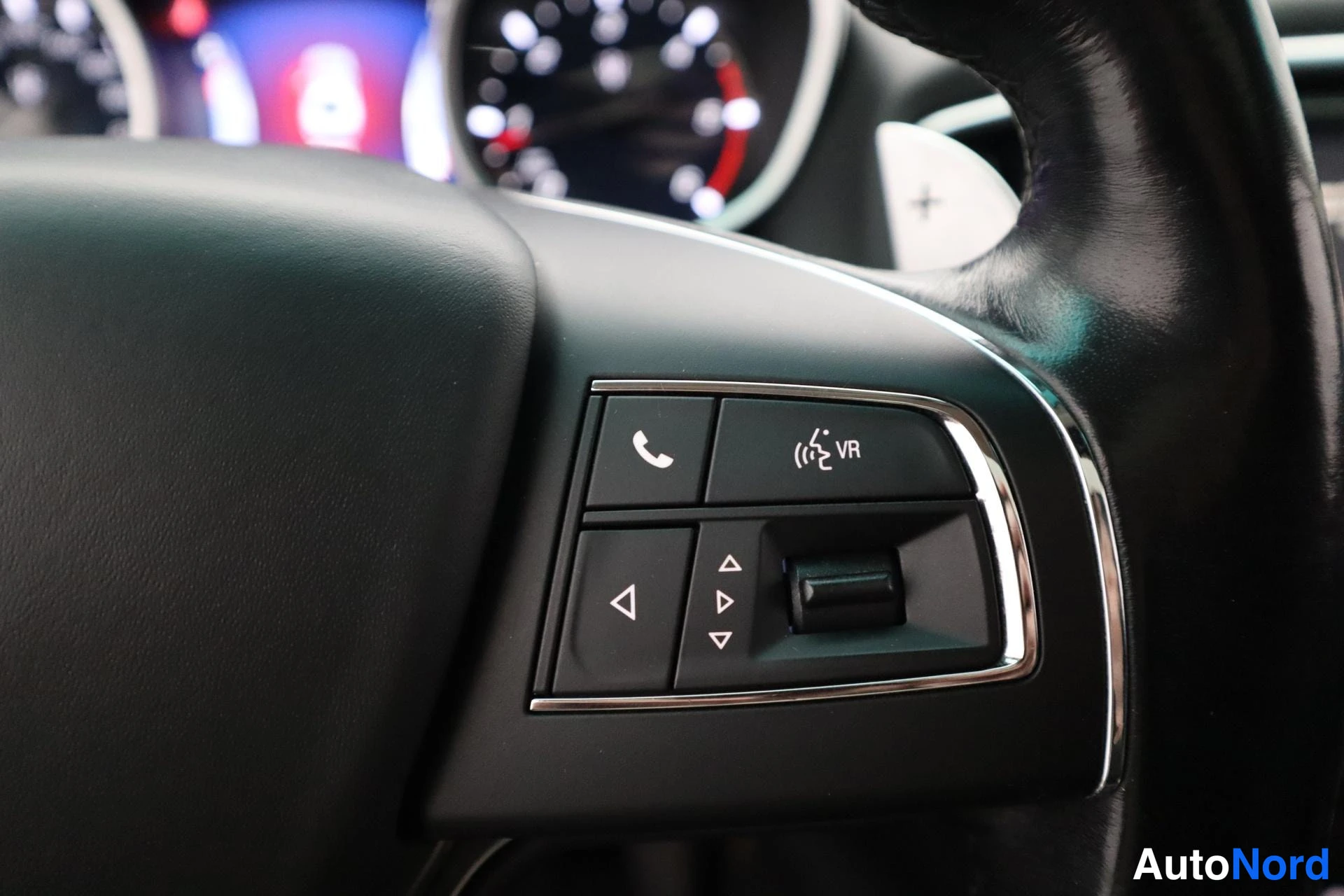 Musta Maserati Ghibli 2014, kuva 18