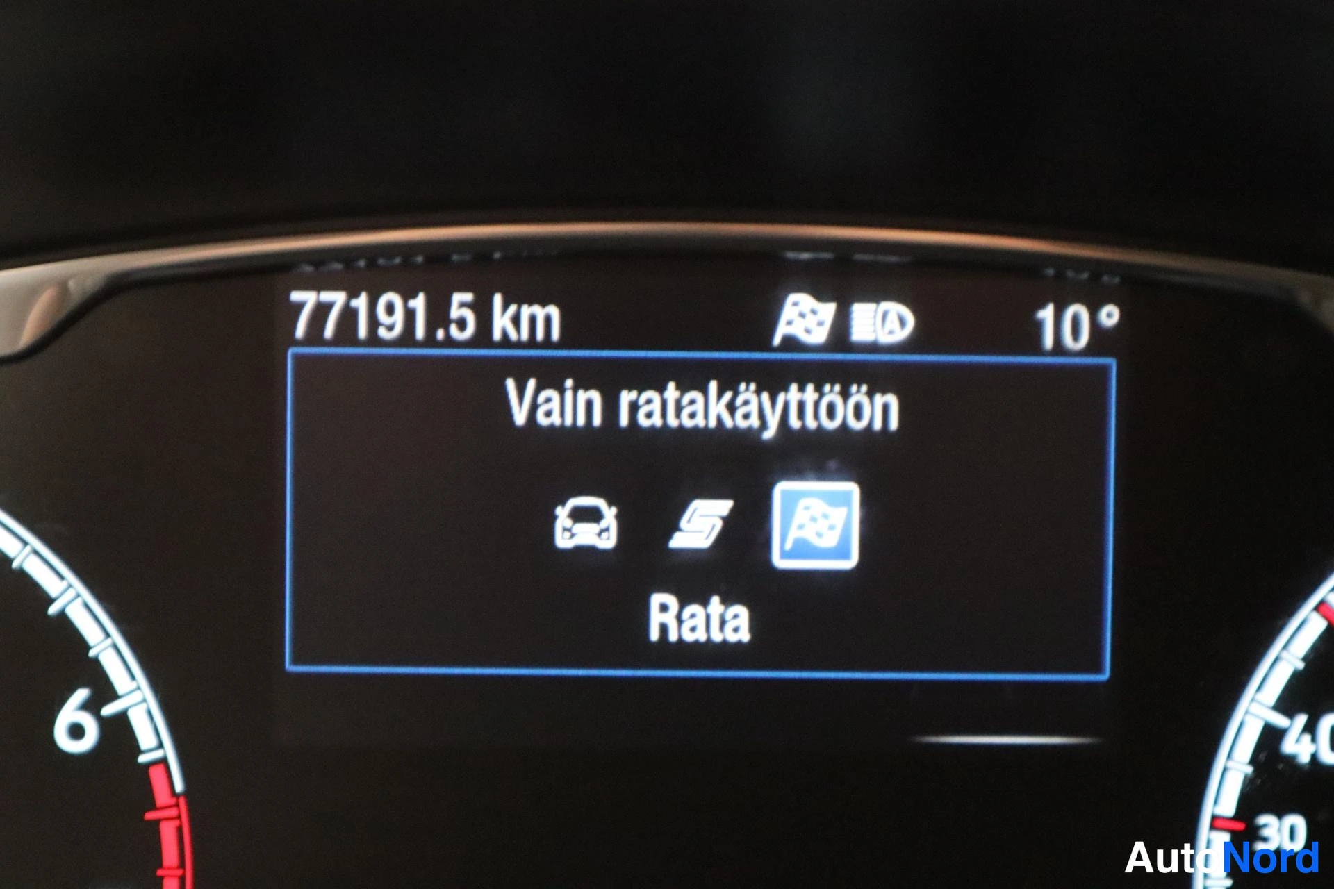 Harmaa Ford Fiesta 2019, kuva 22