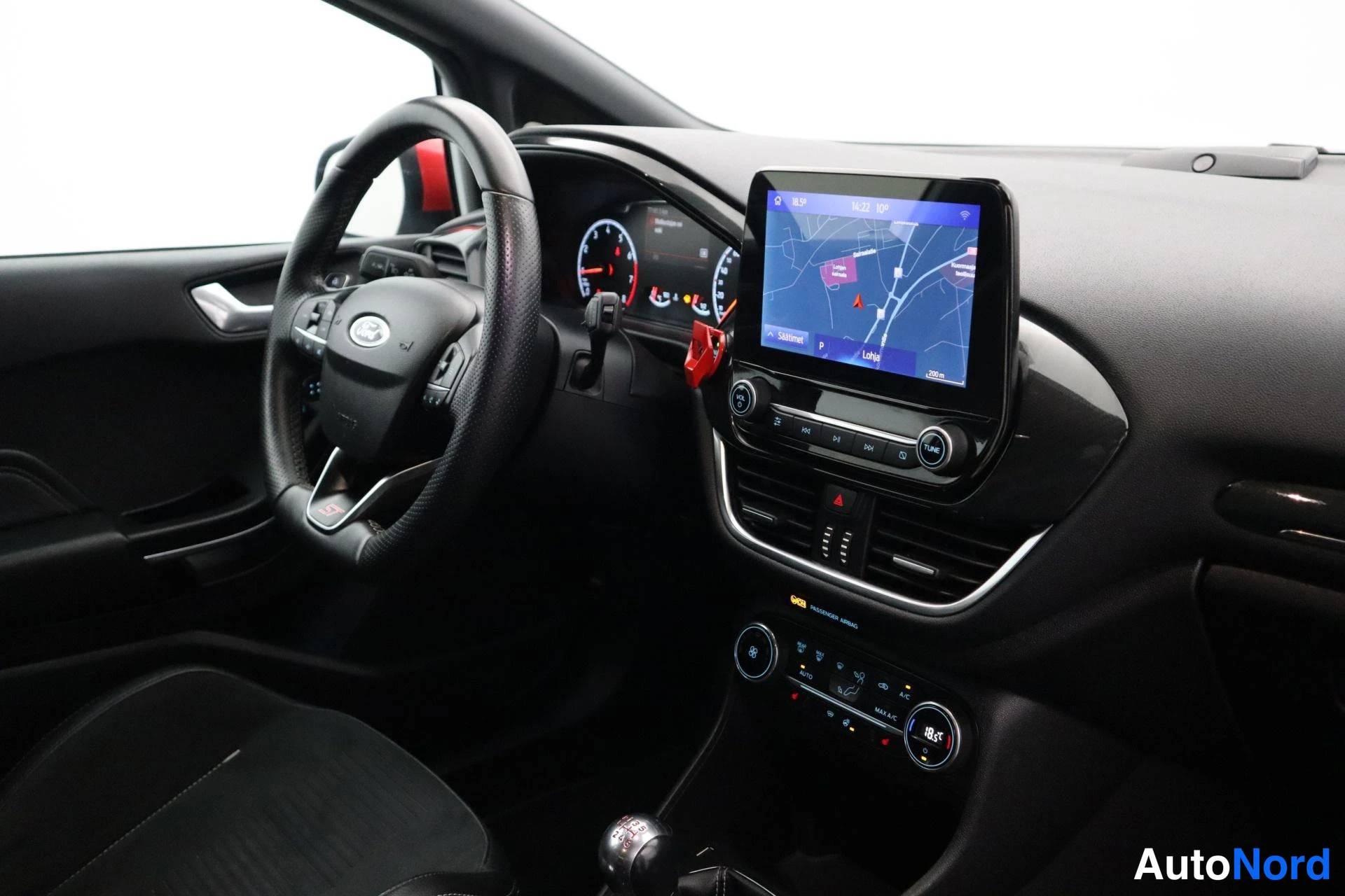 Harmaa Ford Fiesta 2019, kuva 10