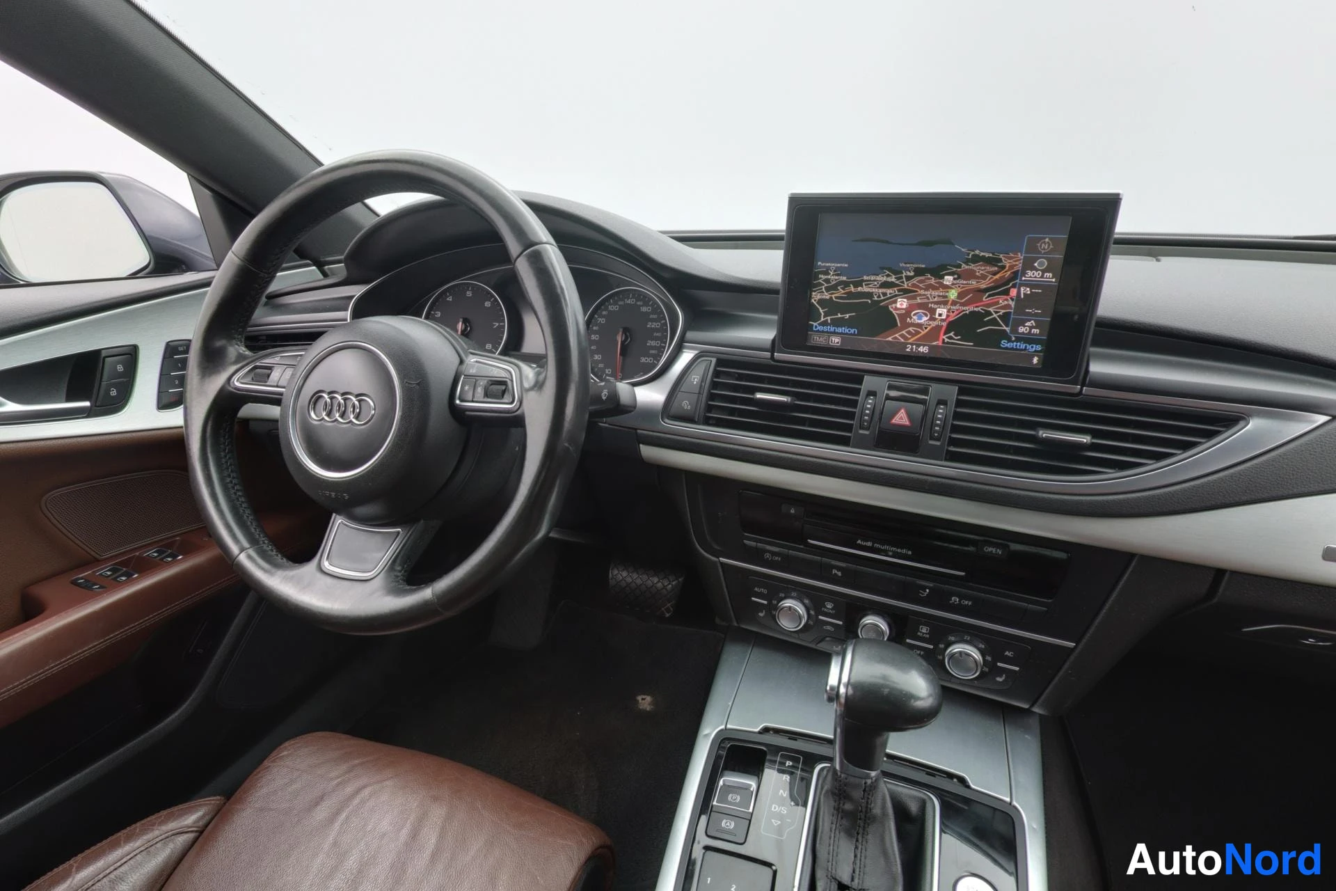 Sininen Audi A7 2011, kuva 10