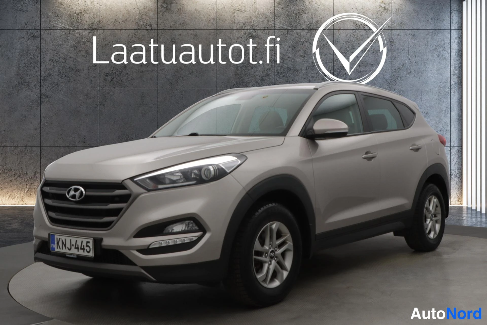 Beige Hyundai Tucson 2016, kuva 22