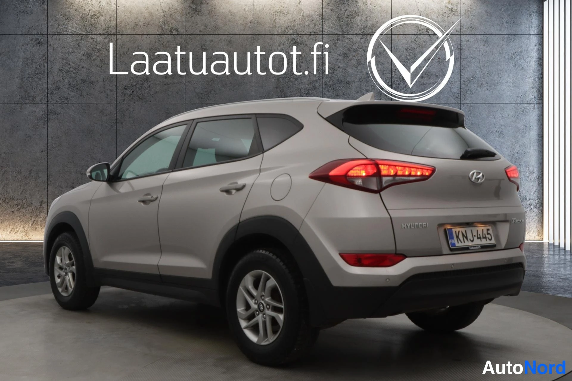 Beige Hyundai Tucson 2016, kuva 24