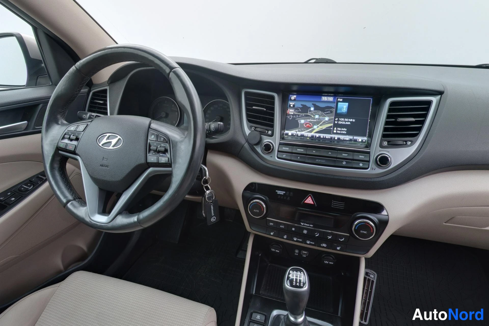 Beige Hyundai Tucson 2016, kuva 5