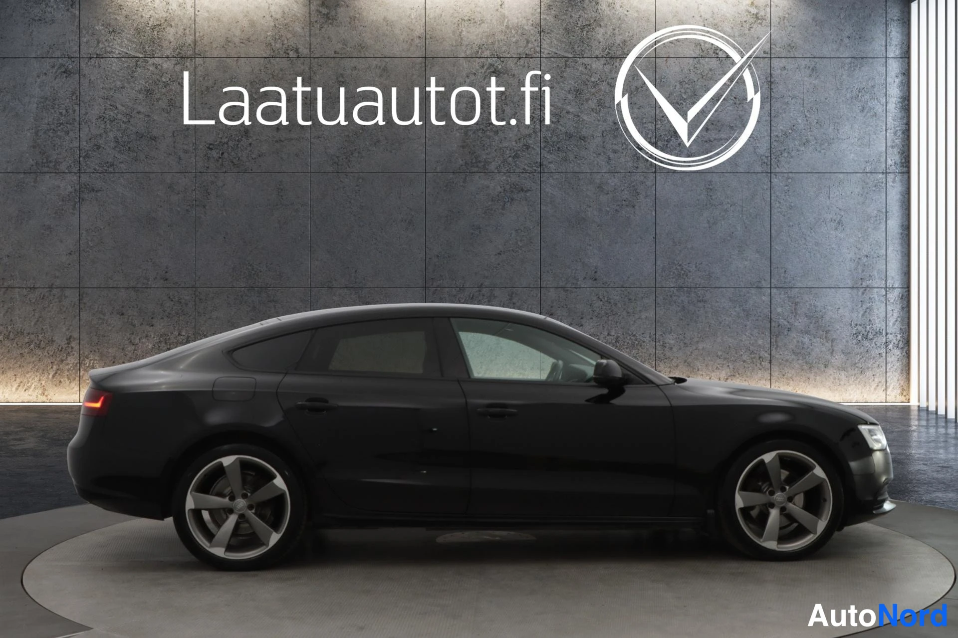 Musta Audi A5 2013, kuva 25