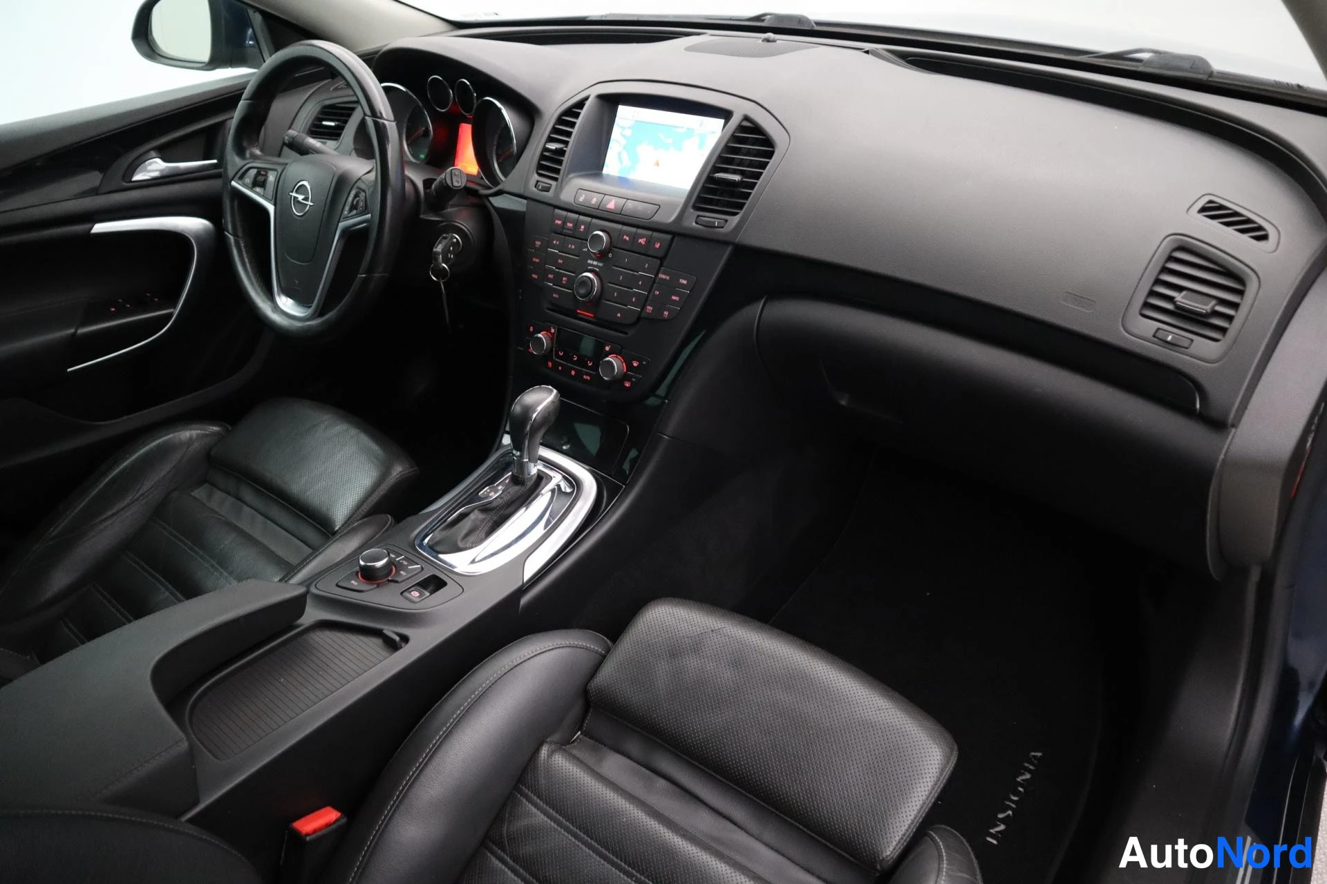 Sininen Opel Insignia 2011, kuva 20