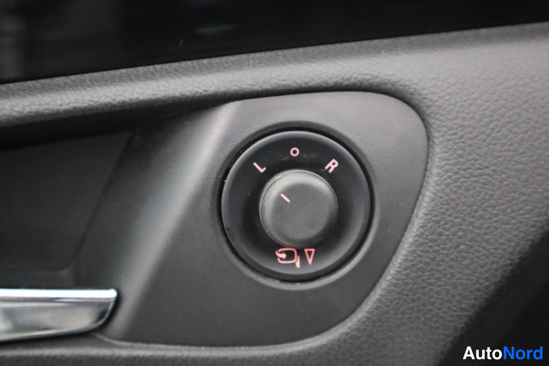 Sininen Opel Insignia 2011, kuva 34