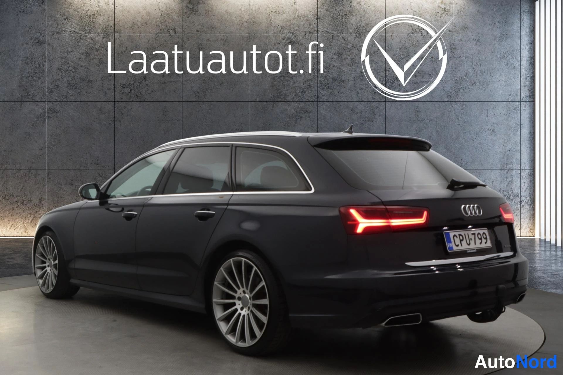 Sininen Audi A6 2015, kuva 26
