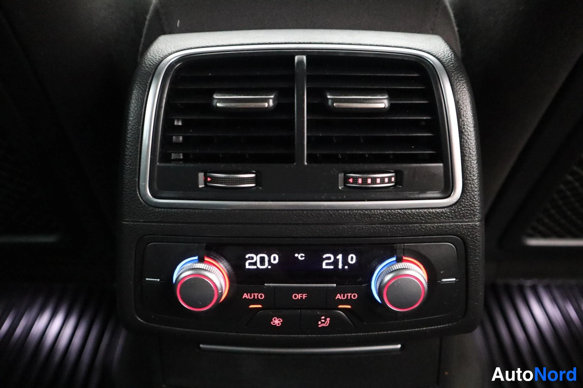 Sininen Audi A6 2015, kuva 20