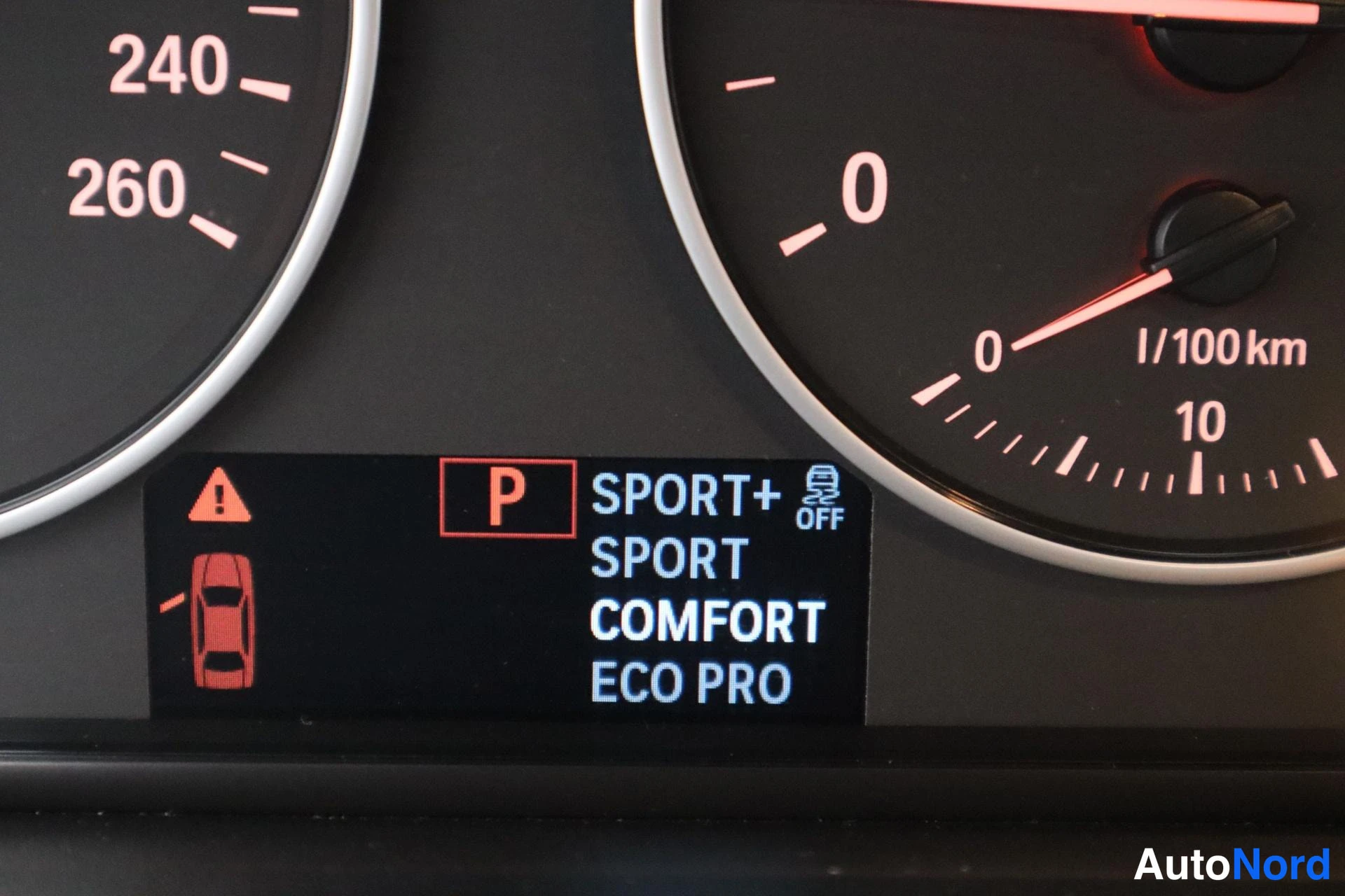 Valkoinen BMW X4 2014, kuva 21