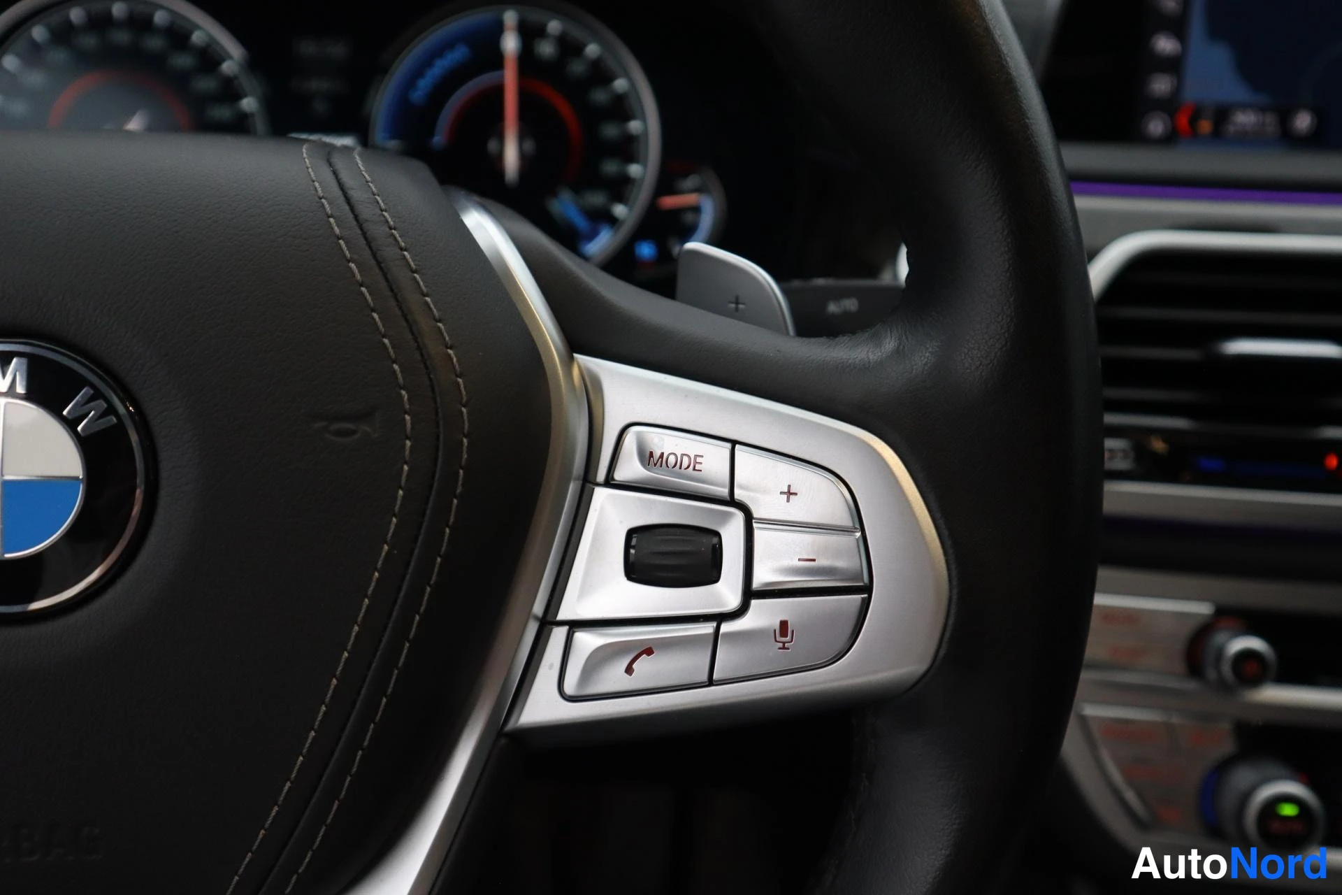 Musta BMW 740 2019, kuva 20