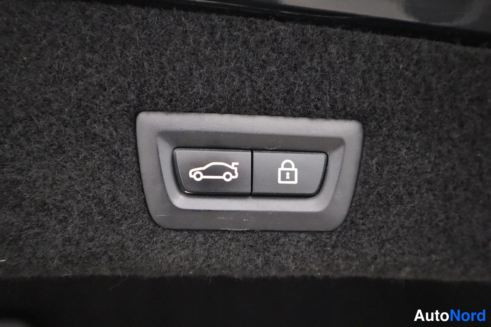 Musta BMW 740 2019, kuva 36